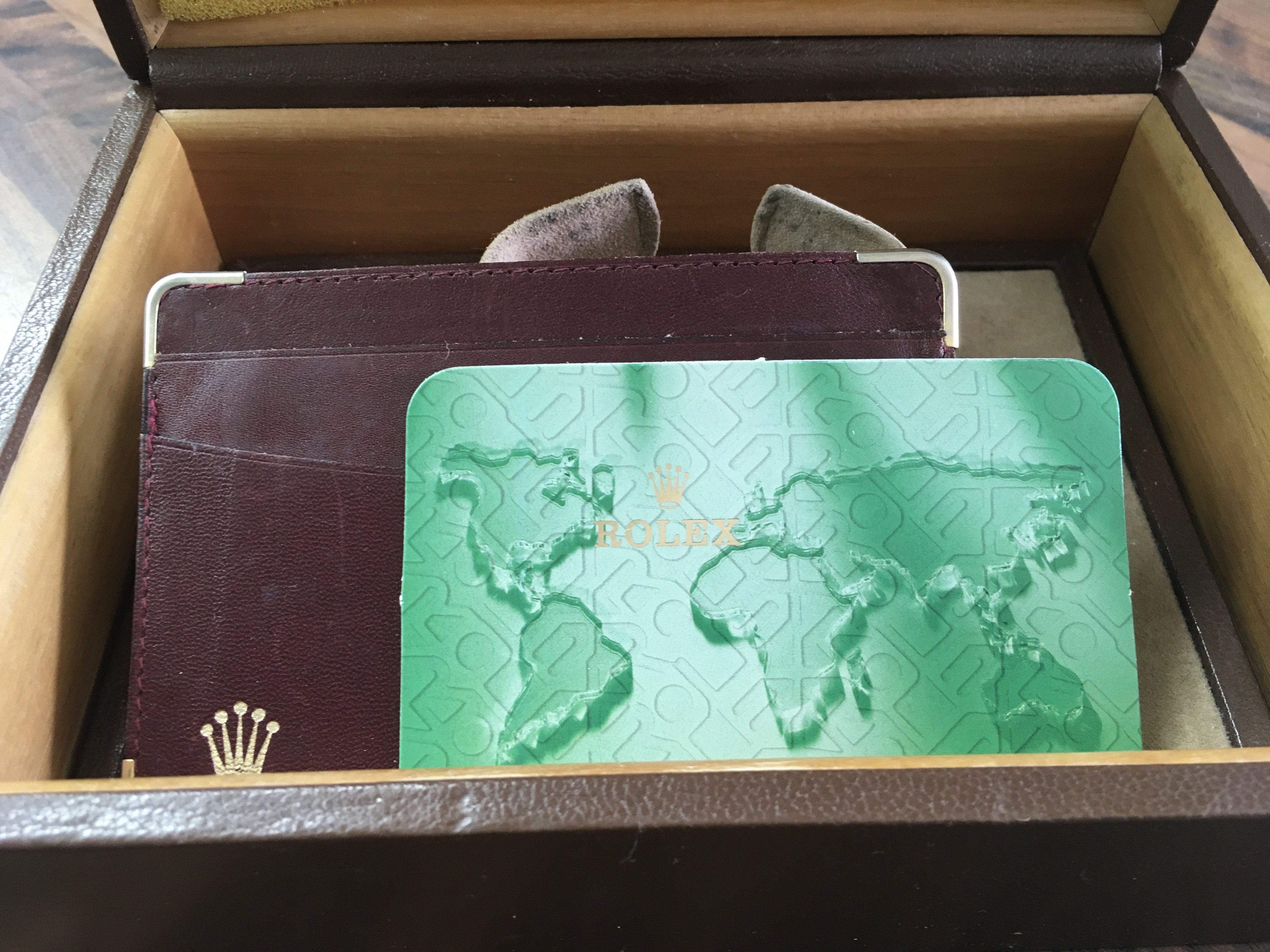 A Rolex vintage box with paperwork . - Image 2 of 4