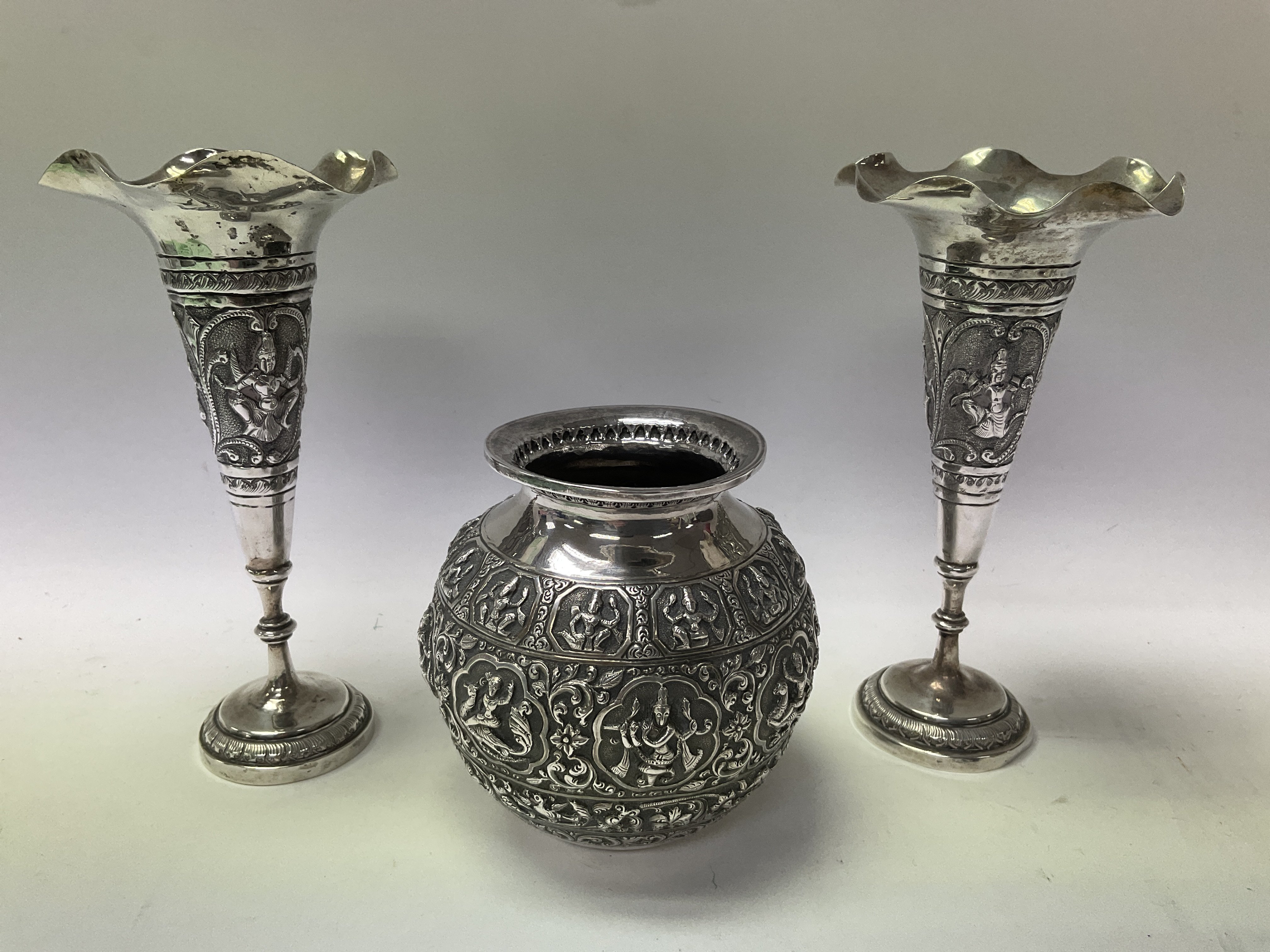 3 pieces of Burmese silver to include 2 fluted rim