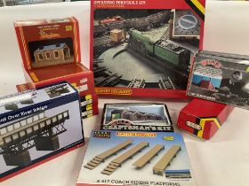 A Box Containing Boxed Hornby Platforms. Sheds. A Turntable etc.
