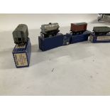 A collection of 19 boxed Hornby.Dublo railway wago