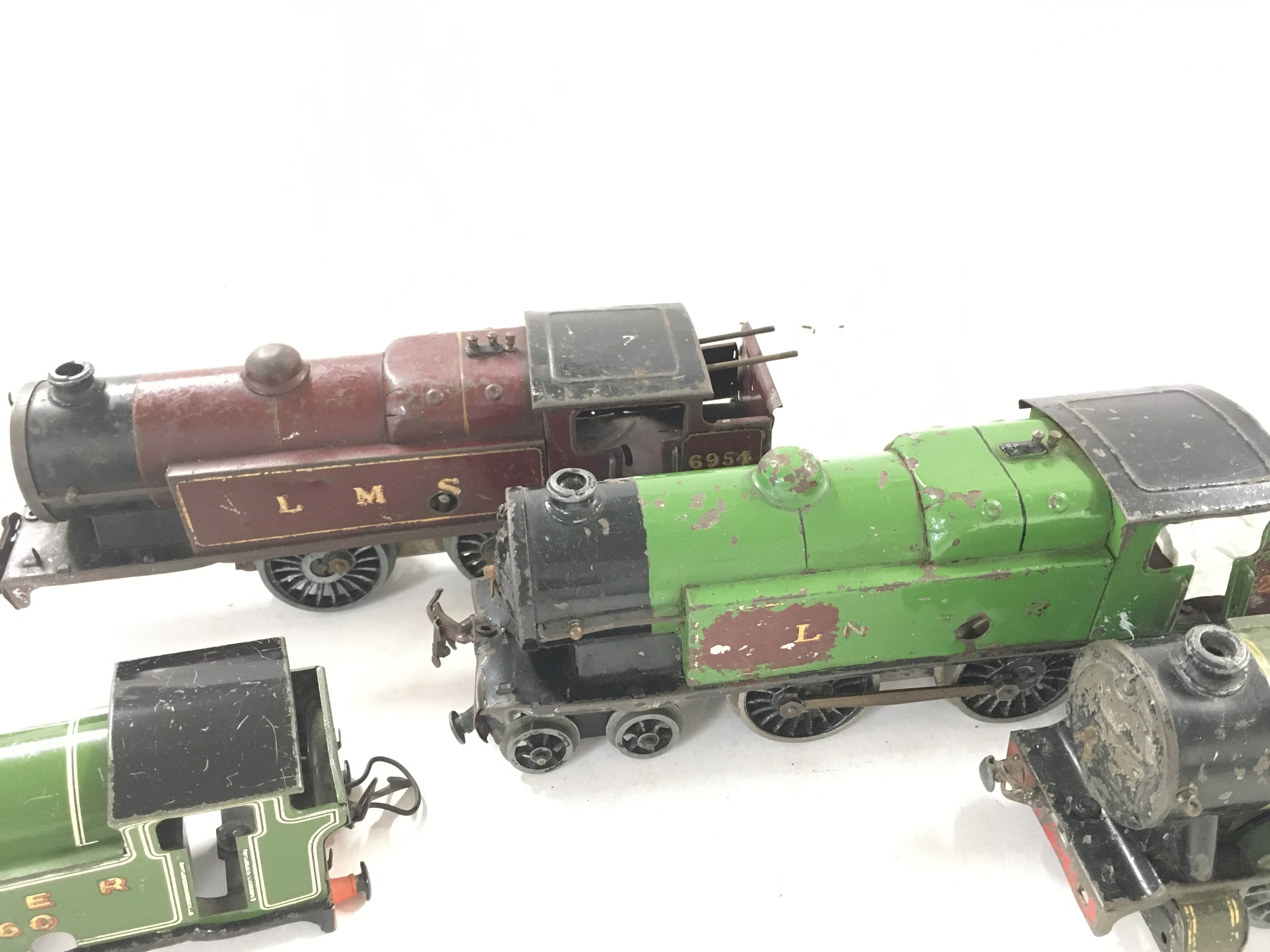 A Collection of 0 Gauge Engines. Track and a Body. - Image 2 of 5