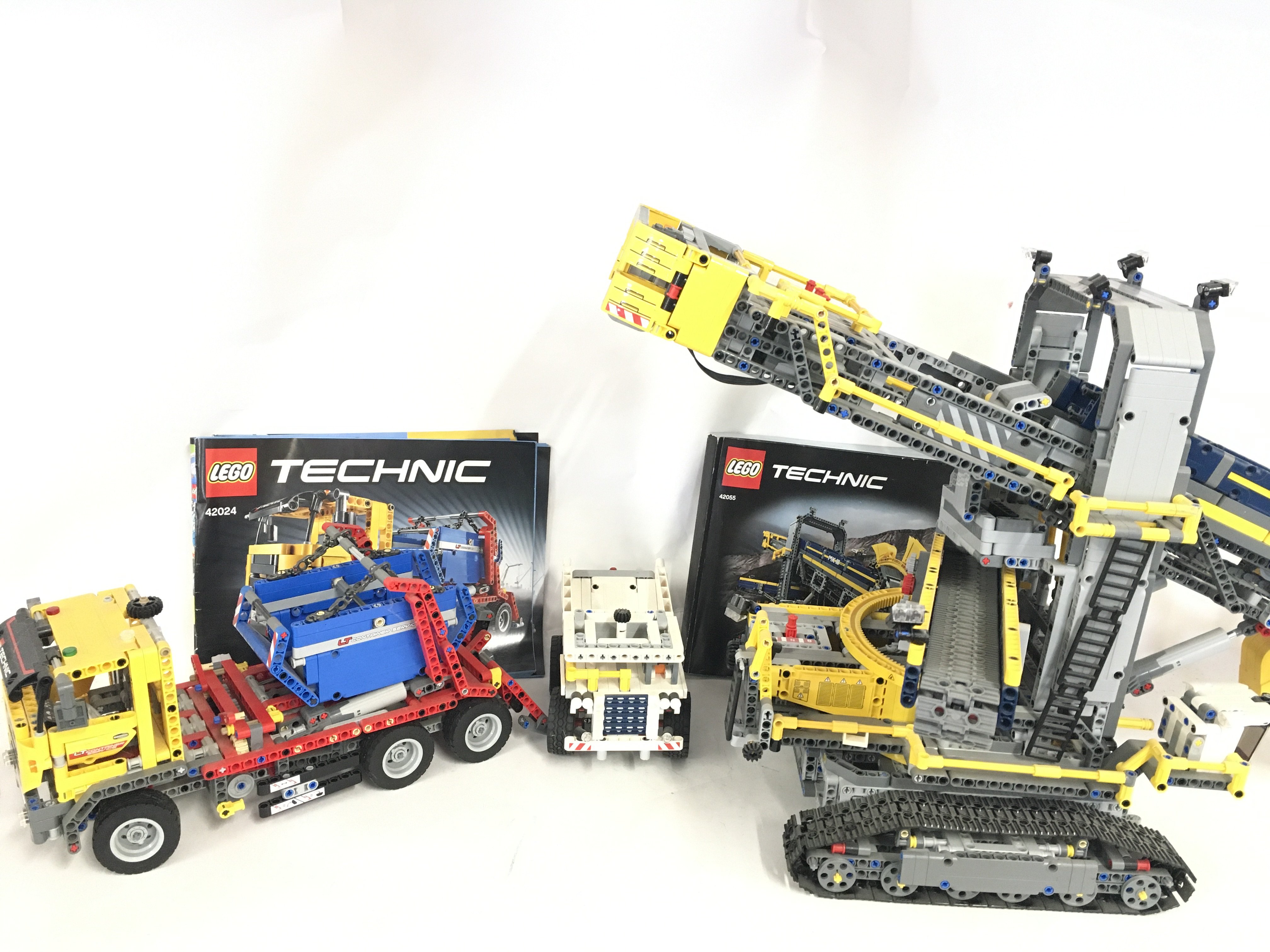 A Lego Technics Container Truck #42024 and a Bucke