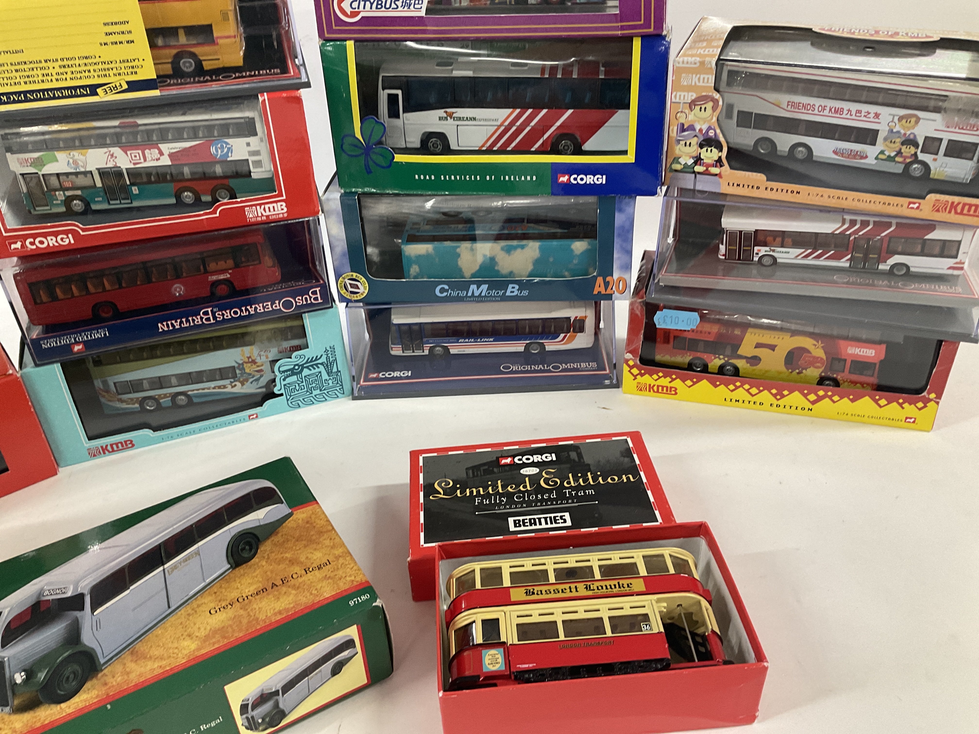 A Collection of Boxed Die-Cast Buses mainly Corgi. - Image 3 of 3