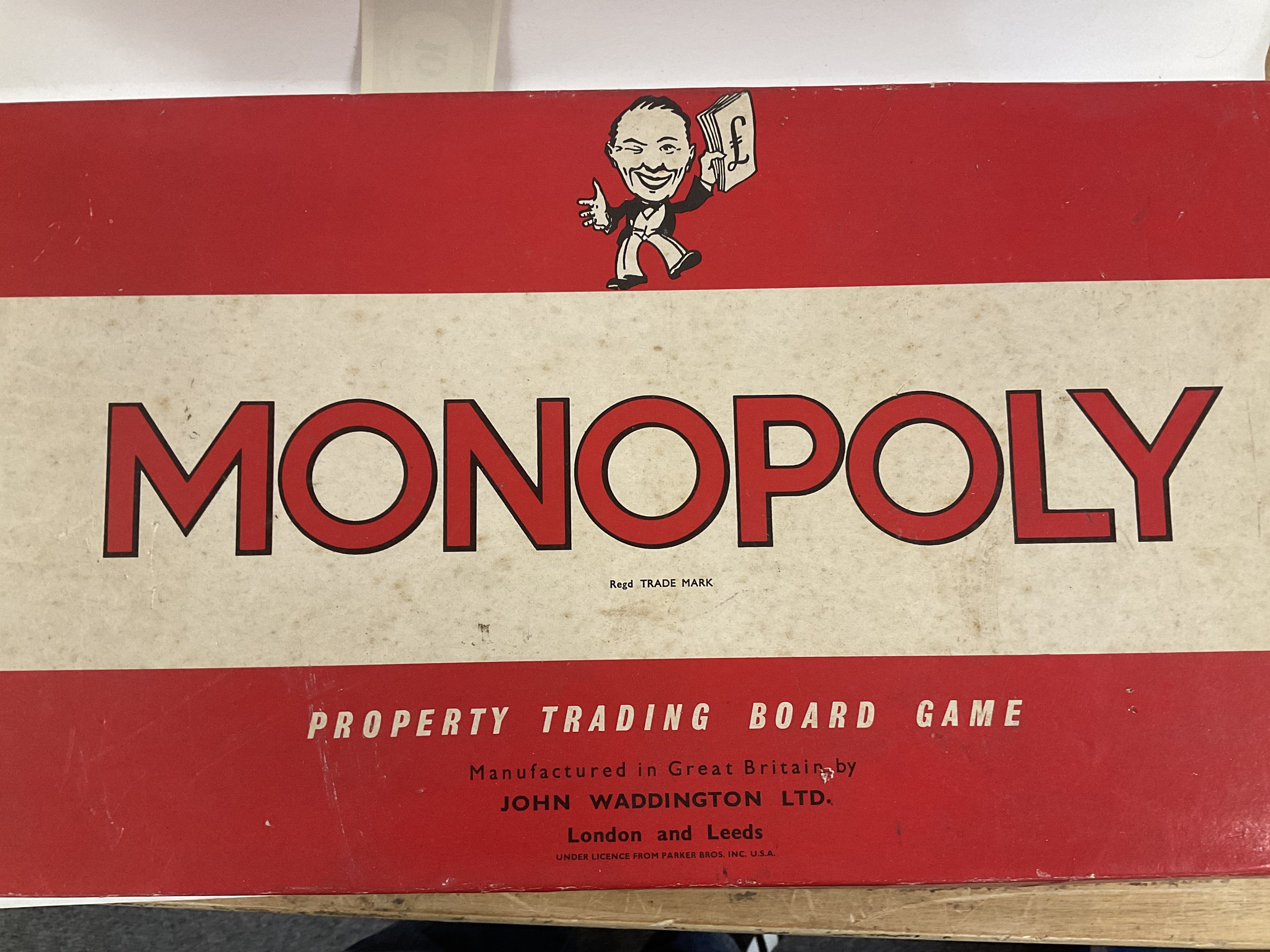 A Box Containing a Collection of Hornsby 00 gauge. A Monopoly Game and vintage Lego. - Bild 4 aus 4