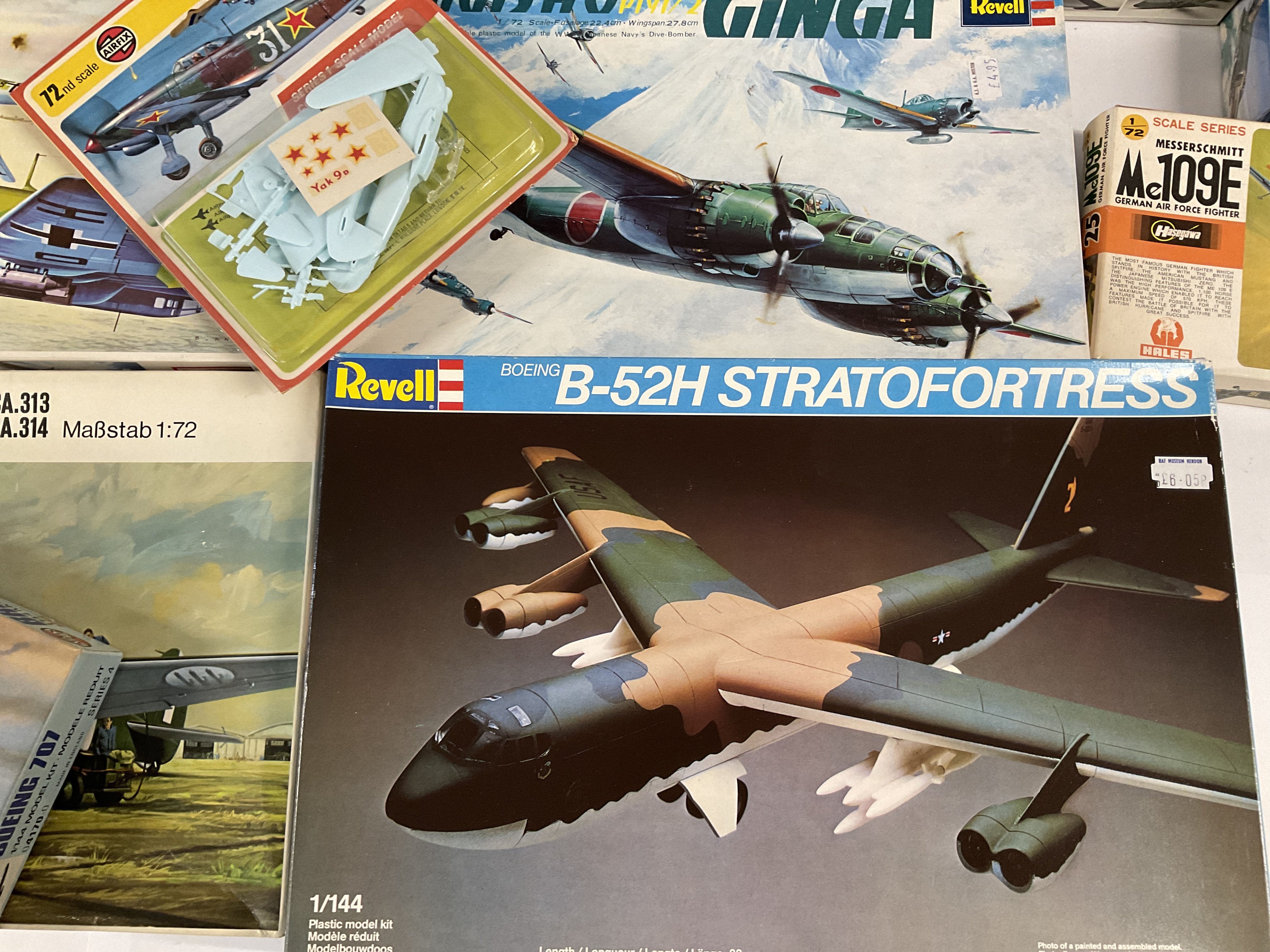 A Collection of Various Model Aircraft kits all co - Bild 5 aus 5