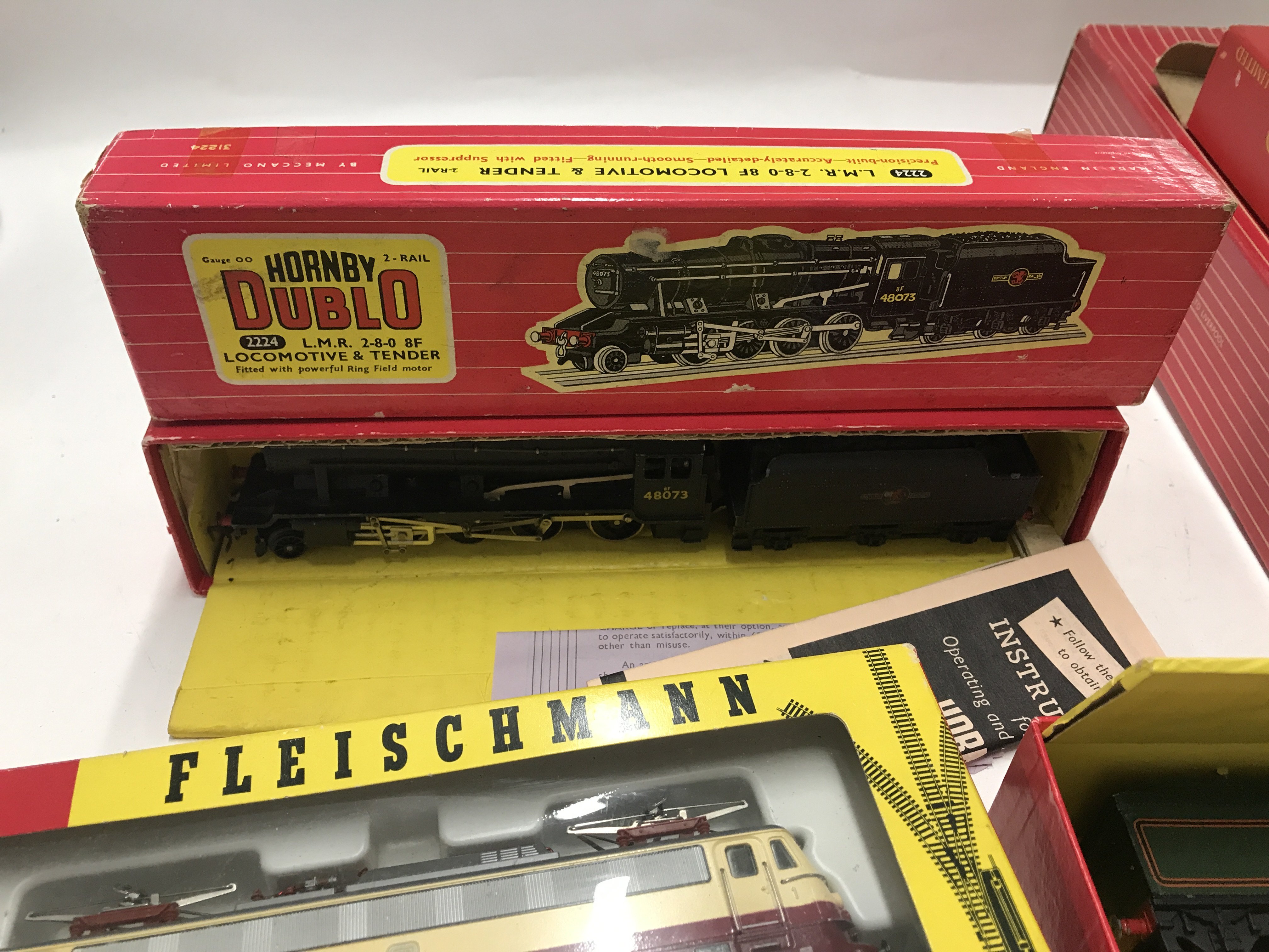 Collection of boxed 00 gauge locomotives and accessories by Hornby Dublo and Fleischmann - Bild 4 aus 4