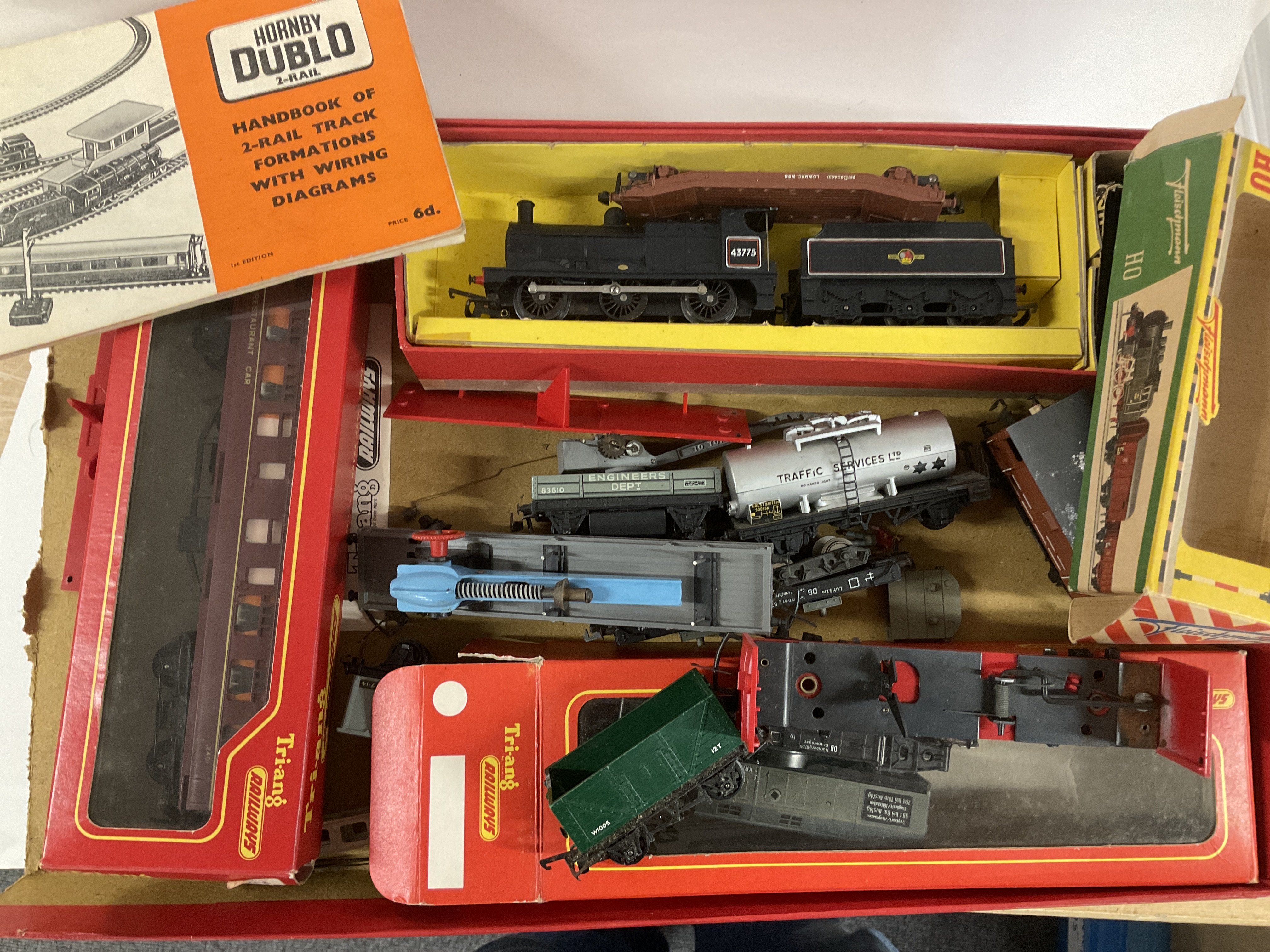 A Box Containing a Collection of Hornsby 00 gauge. A Monopoly Game and vintage Lego. - Bild 2 aus 4