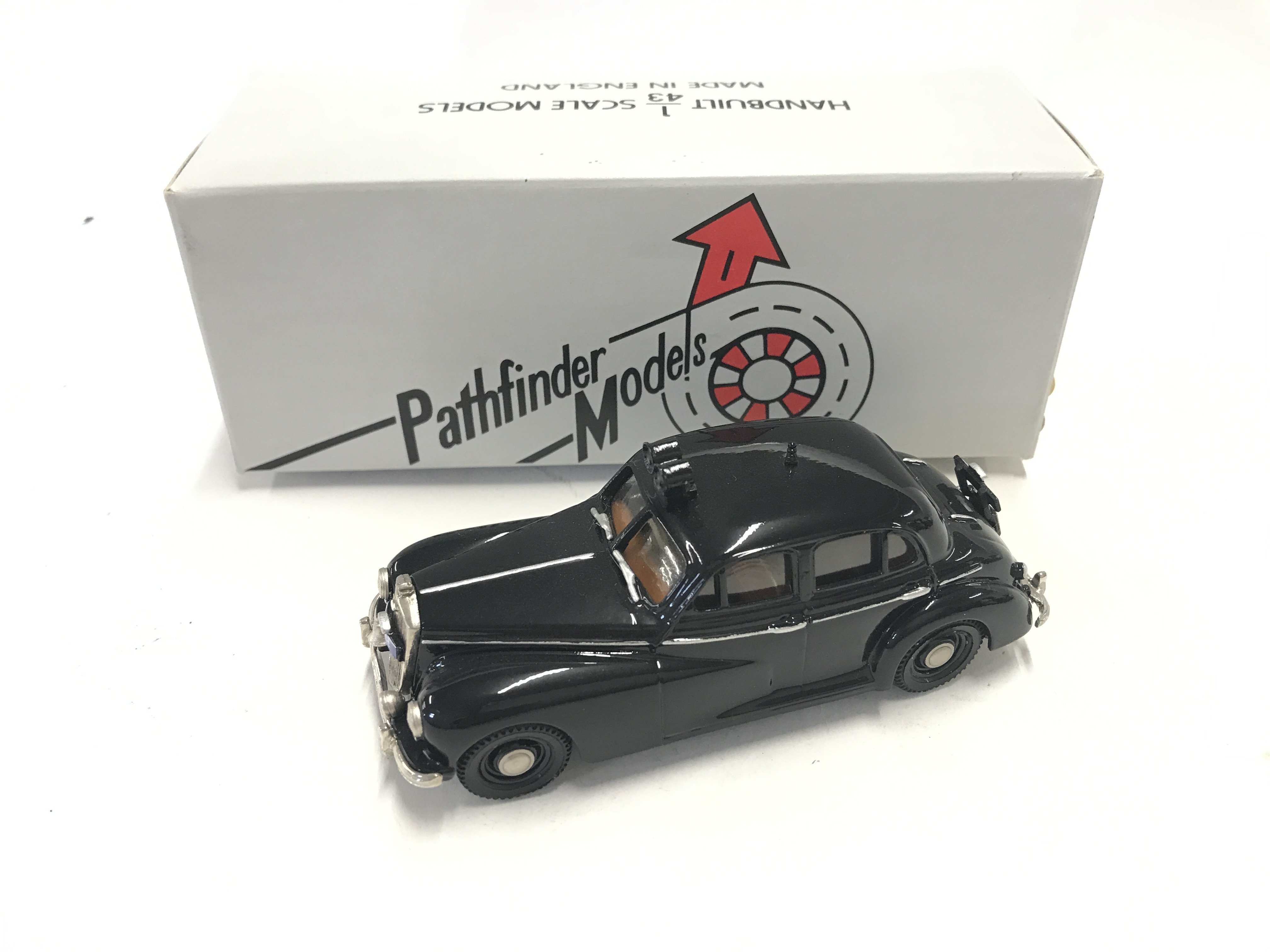 A Boxed Pathfinder Model Wolseley 6/80 1953. 1:43 scale.