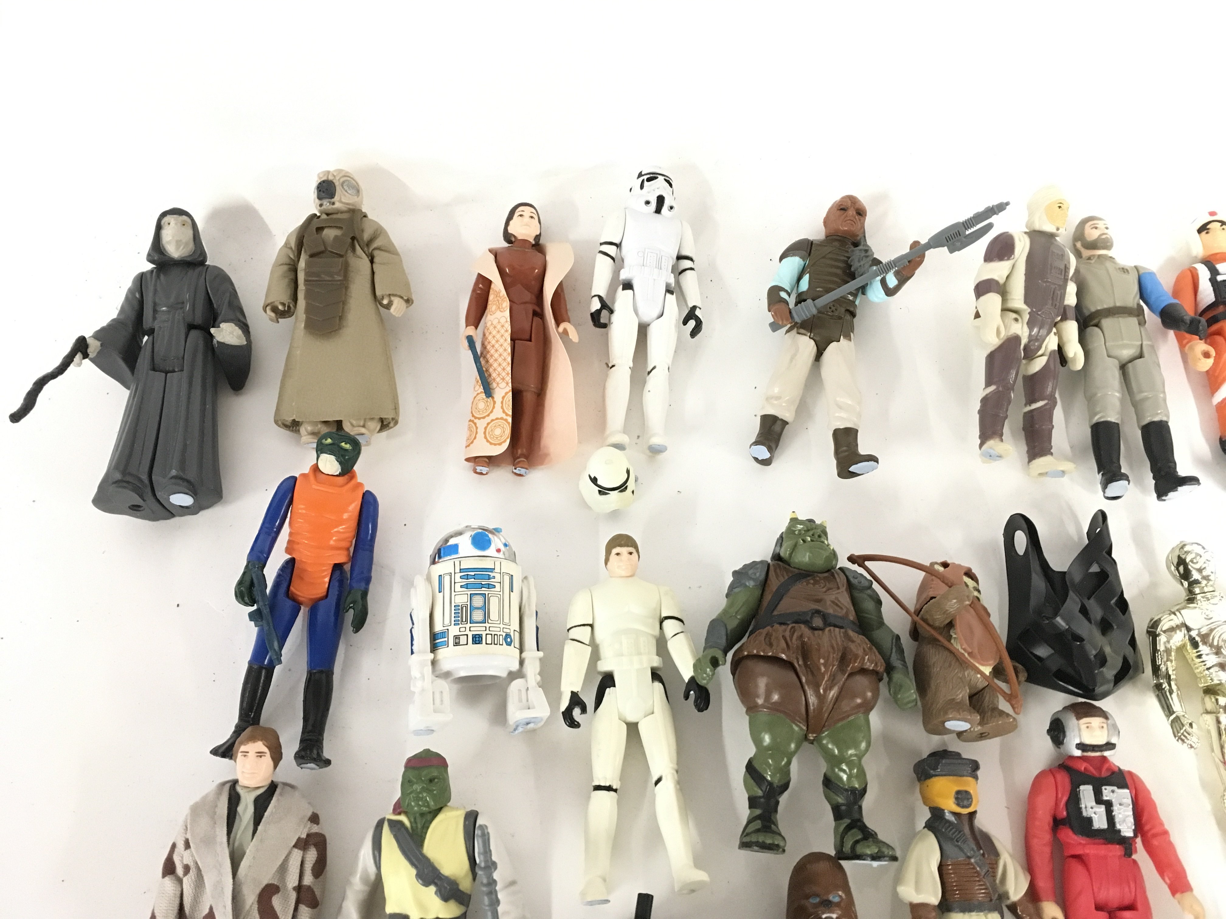 A Collection of Vintage Star Wars Figures includin - Image 2 of 5