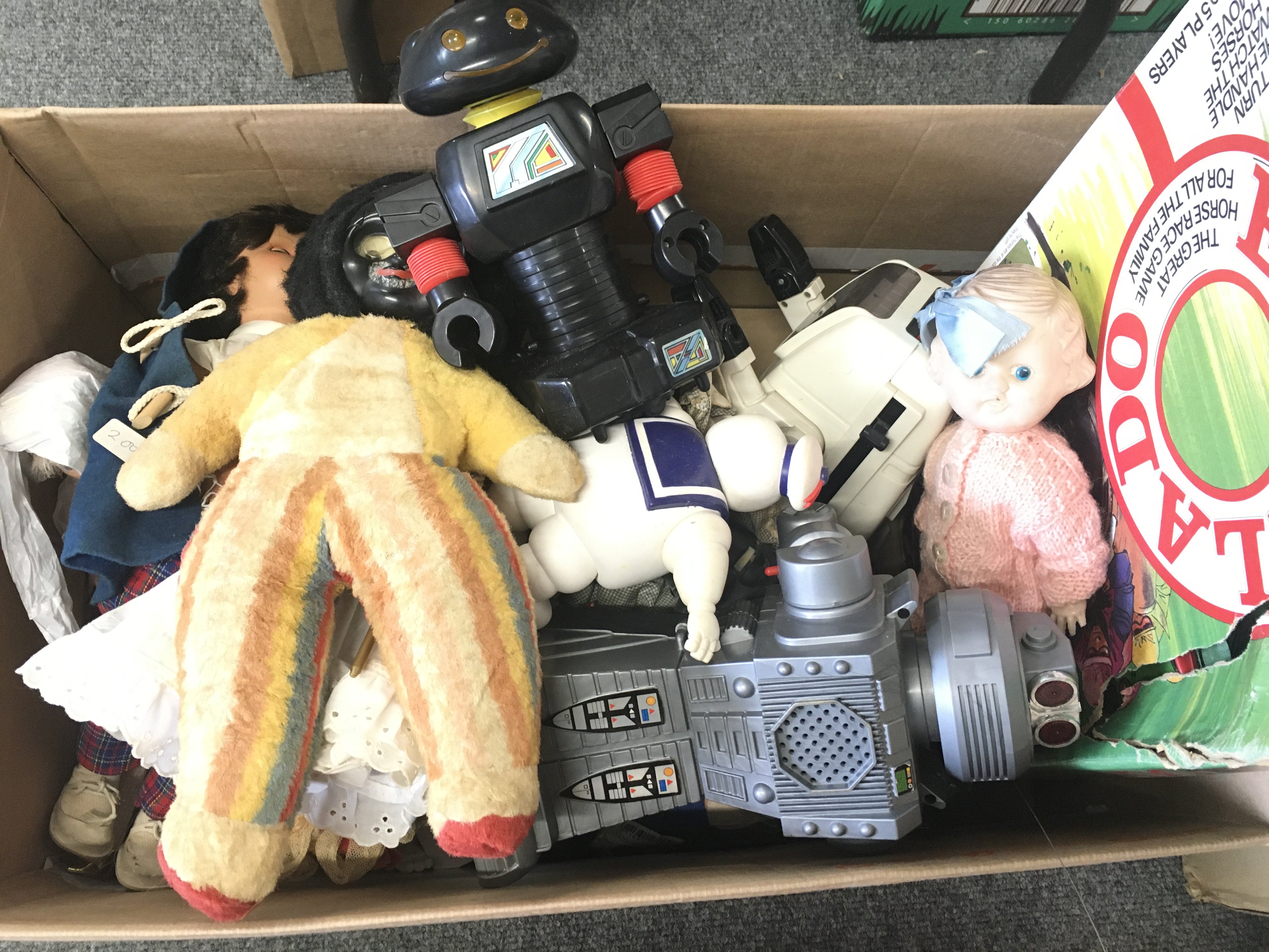 A Box Containing various Playworn toys Including Robots. Dolls. a Golly. Etc. - Bild 2 aus 2