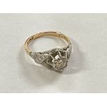 18ct gold and platinum solitaire approx 35pts