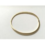 14ct gold bangle