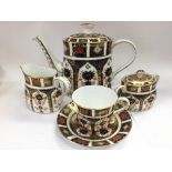 A collection of Royal Crown Derby Old Imari 1128 p