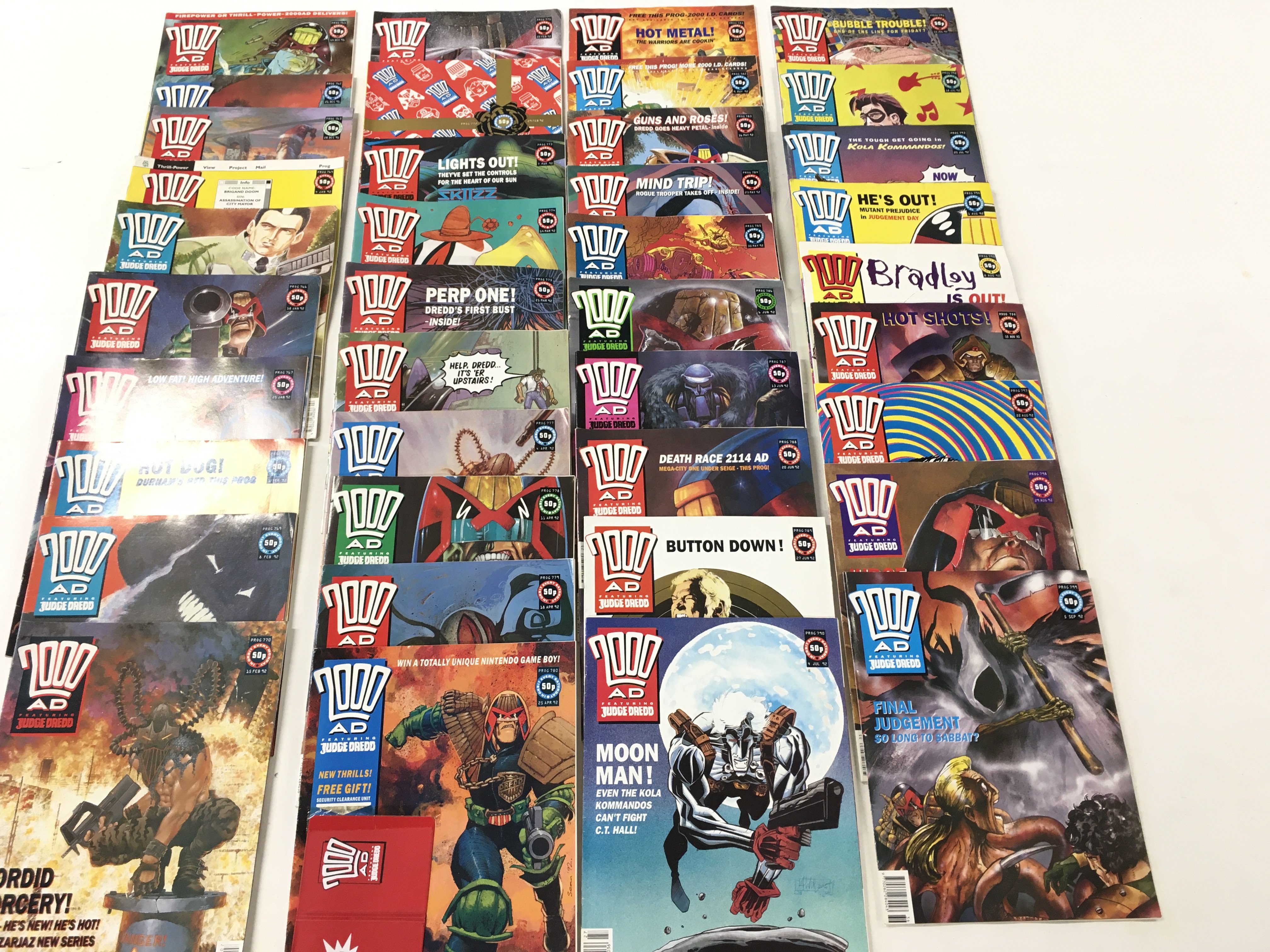 A collection of 2000 AD comics including special Christmas edition together with a collection of - Image 7 of 8