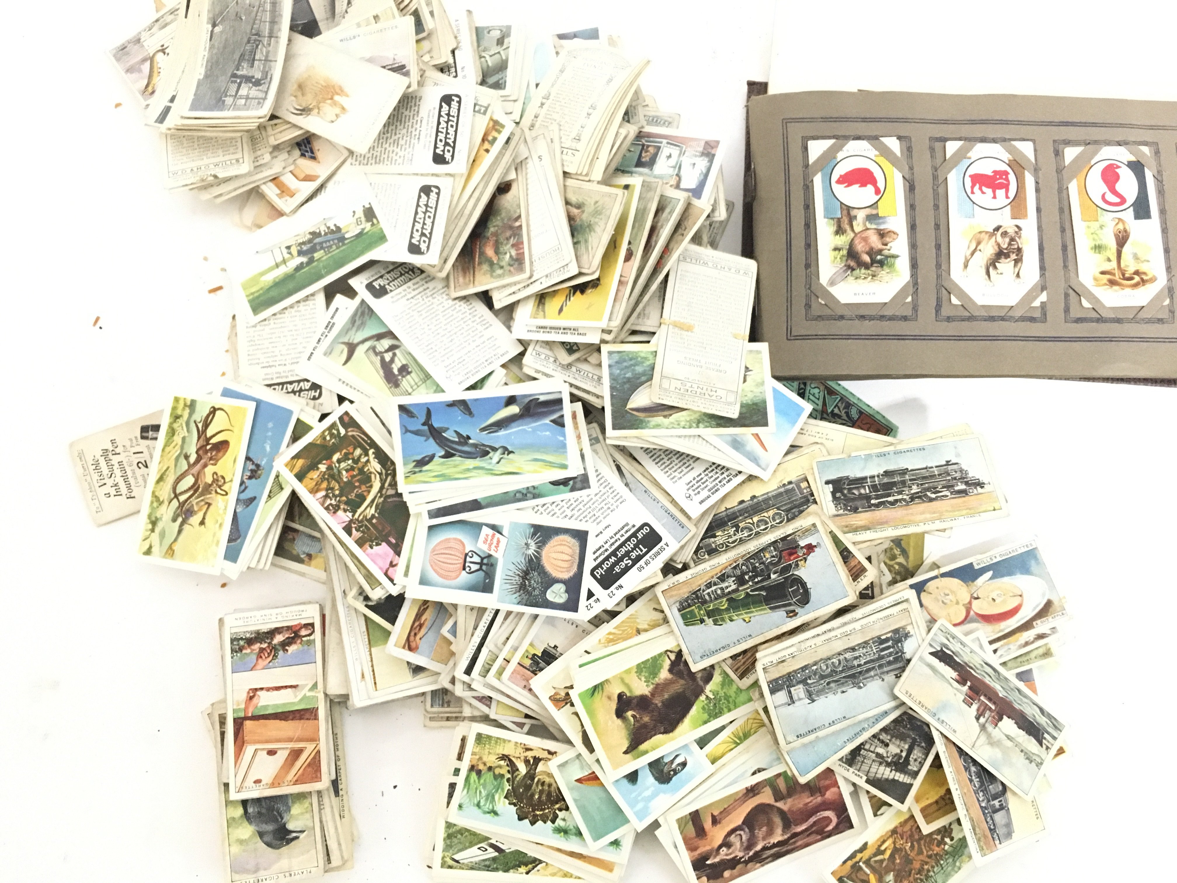 A bag Containing a Collection of Cigarette Cards. - Image 2 of 3