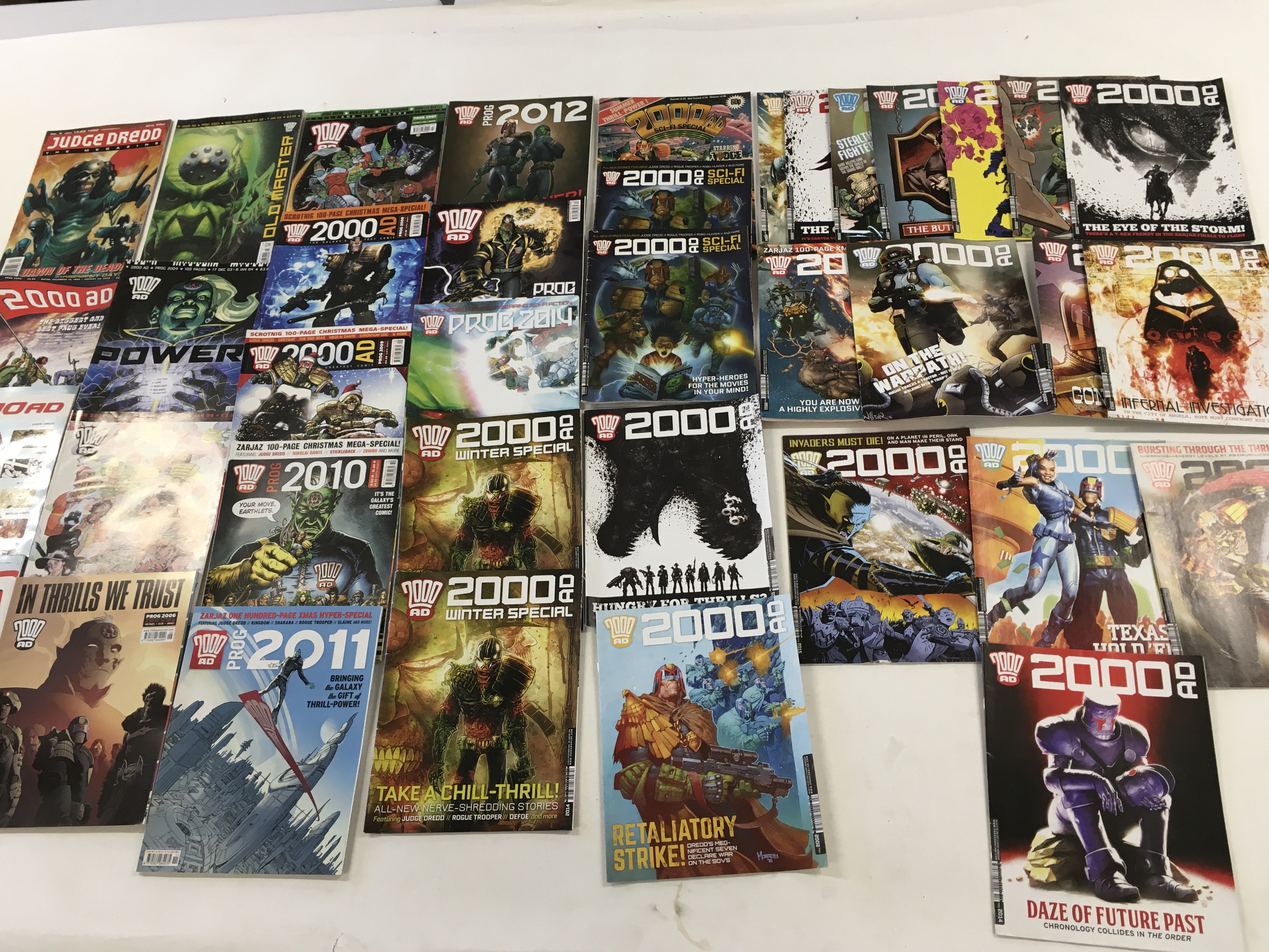 A collection of 2000 AD comics including special Christmas edition together with a collection of - Image 2 of 8