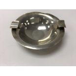 A Art Deco style silver ash tray 143 grams.