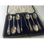 A cased set of sisilver tea spoons Sheffield hallmarks.