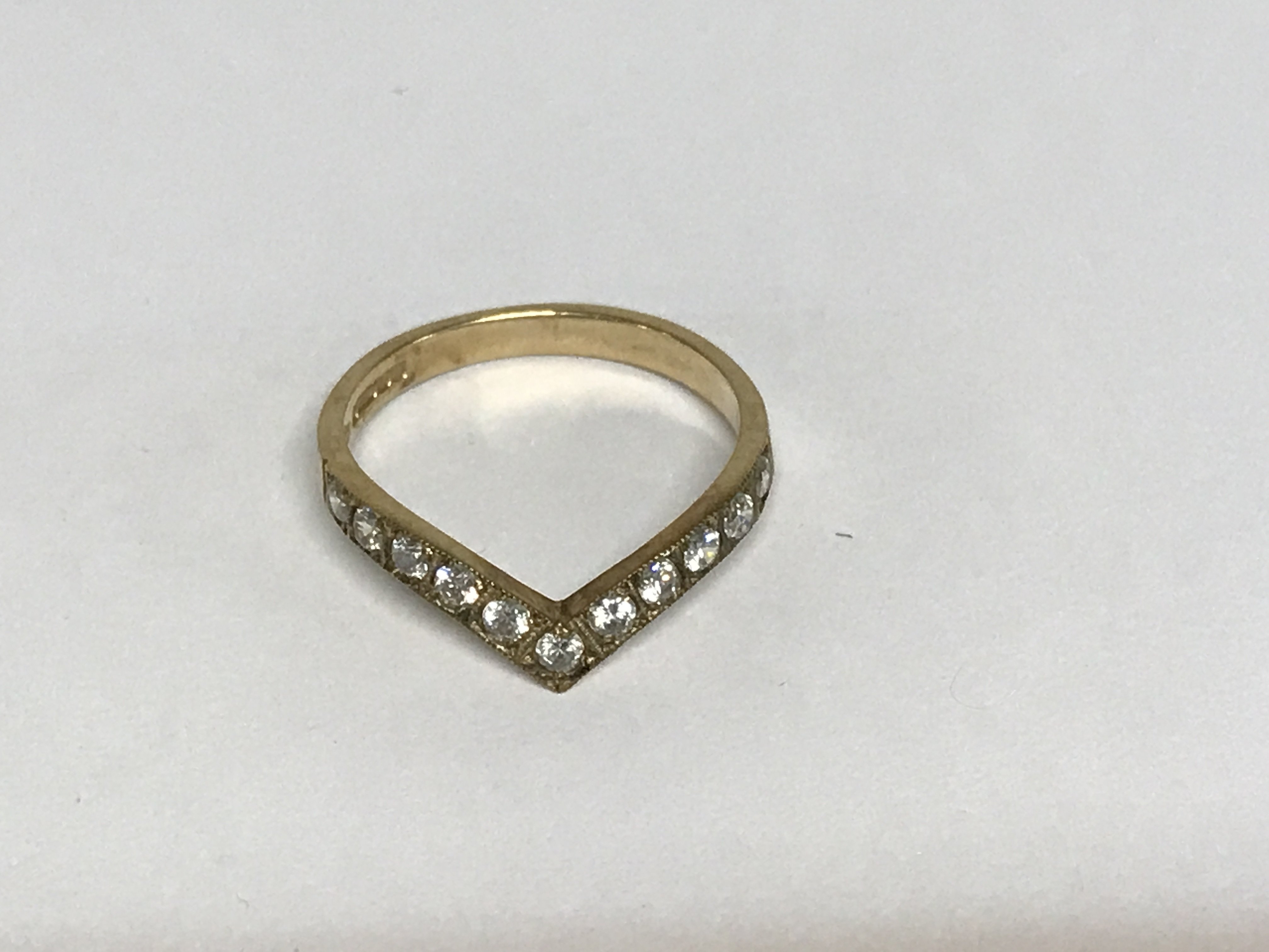 A 9 ct gold ring v shape ring 1.7 grams size N .