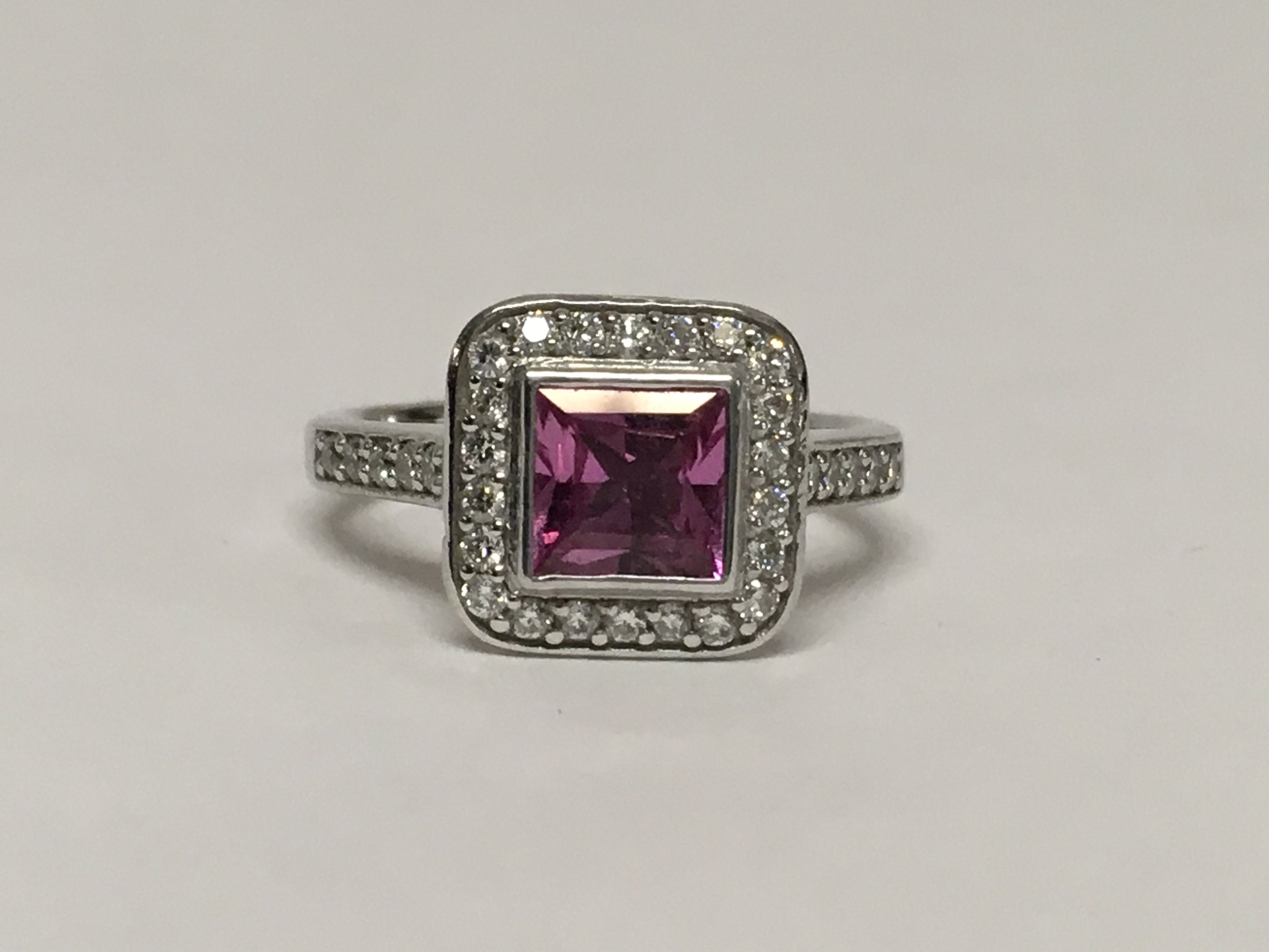 18ct white gold diamond and pink tourmaline ring