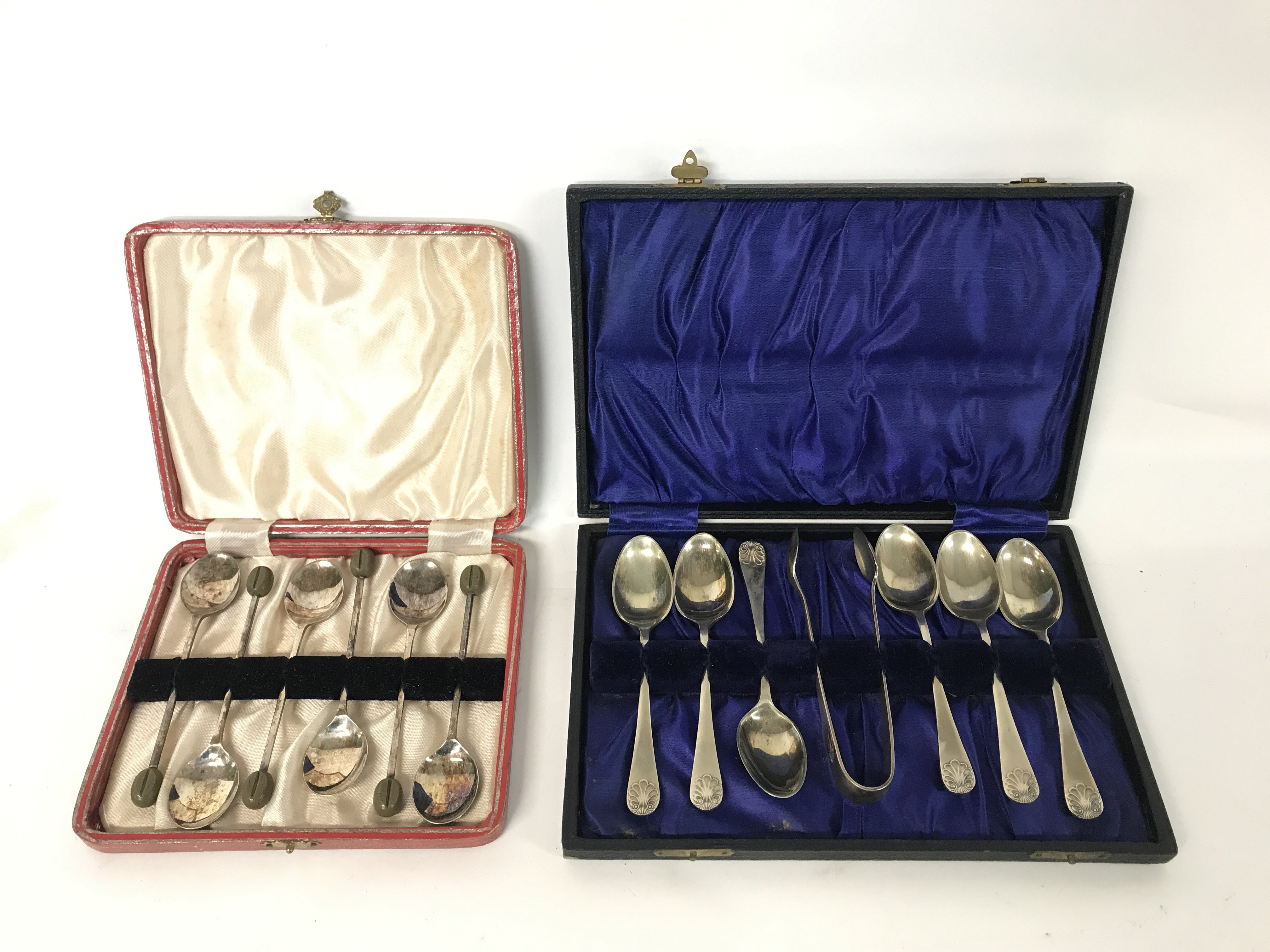 Boxed sets of coffee and tea spoons