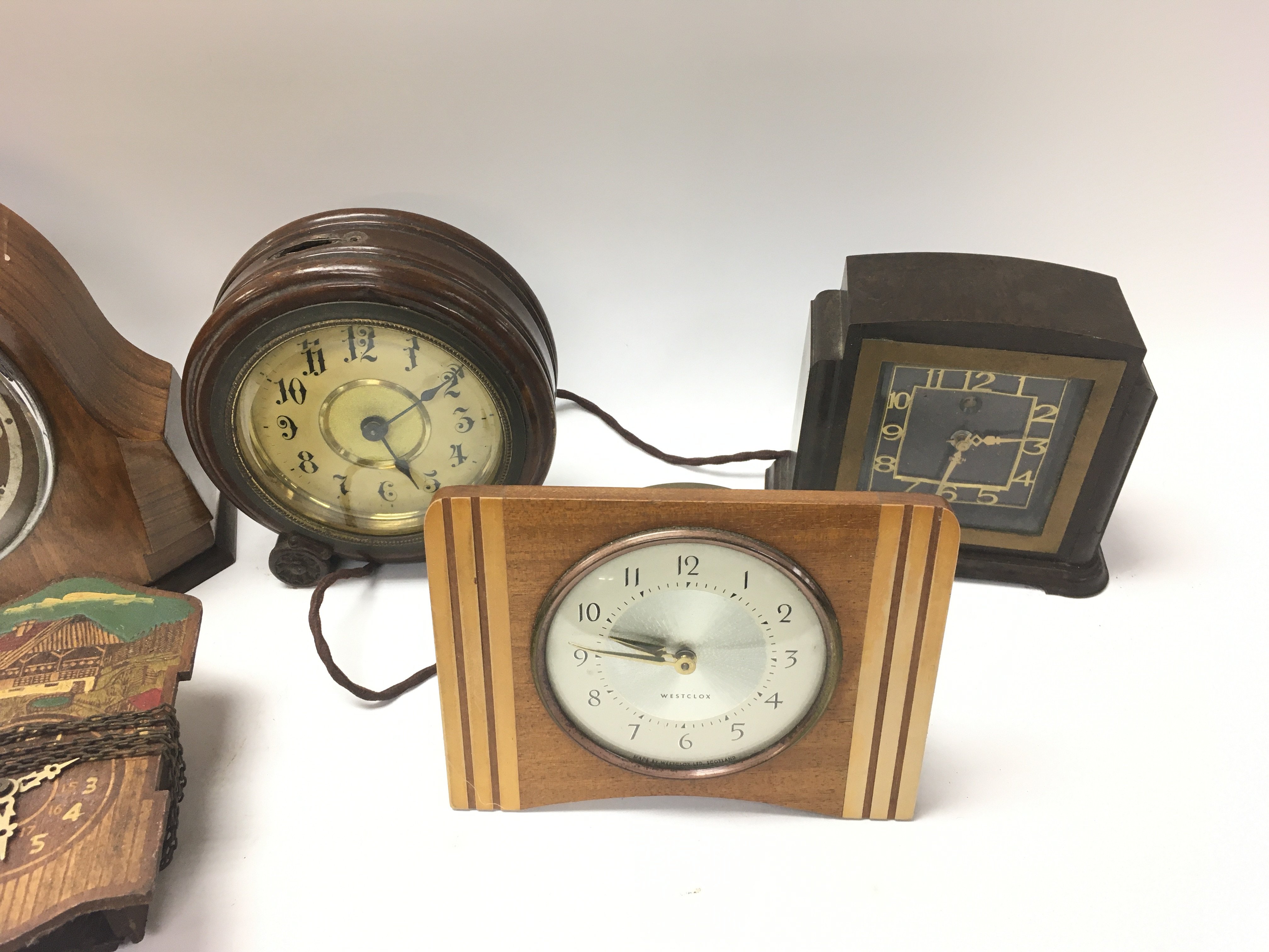 A collection of vintage clocks including an early - Image 3 of 3