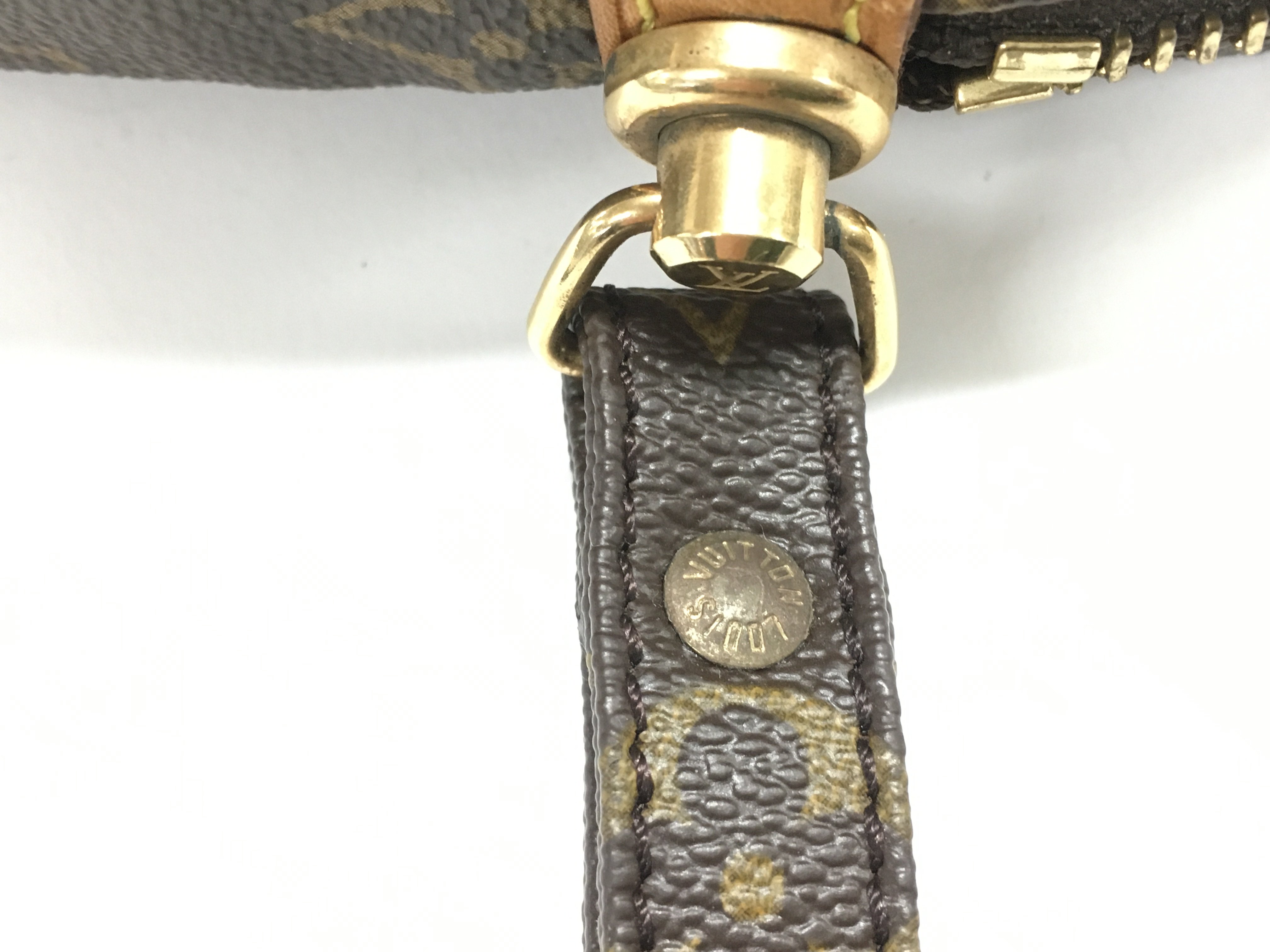 A Louis Vuitton monogram clutch bag. Overall good - Image 4 of 4
