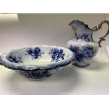 Staffordshire blue and white joq + basin