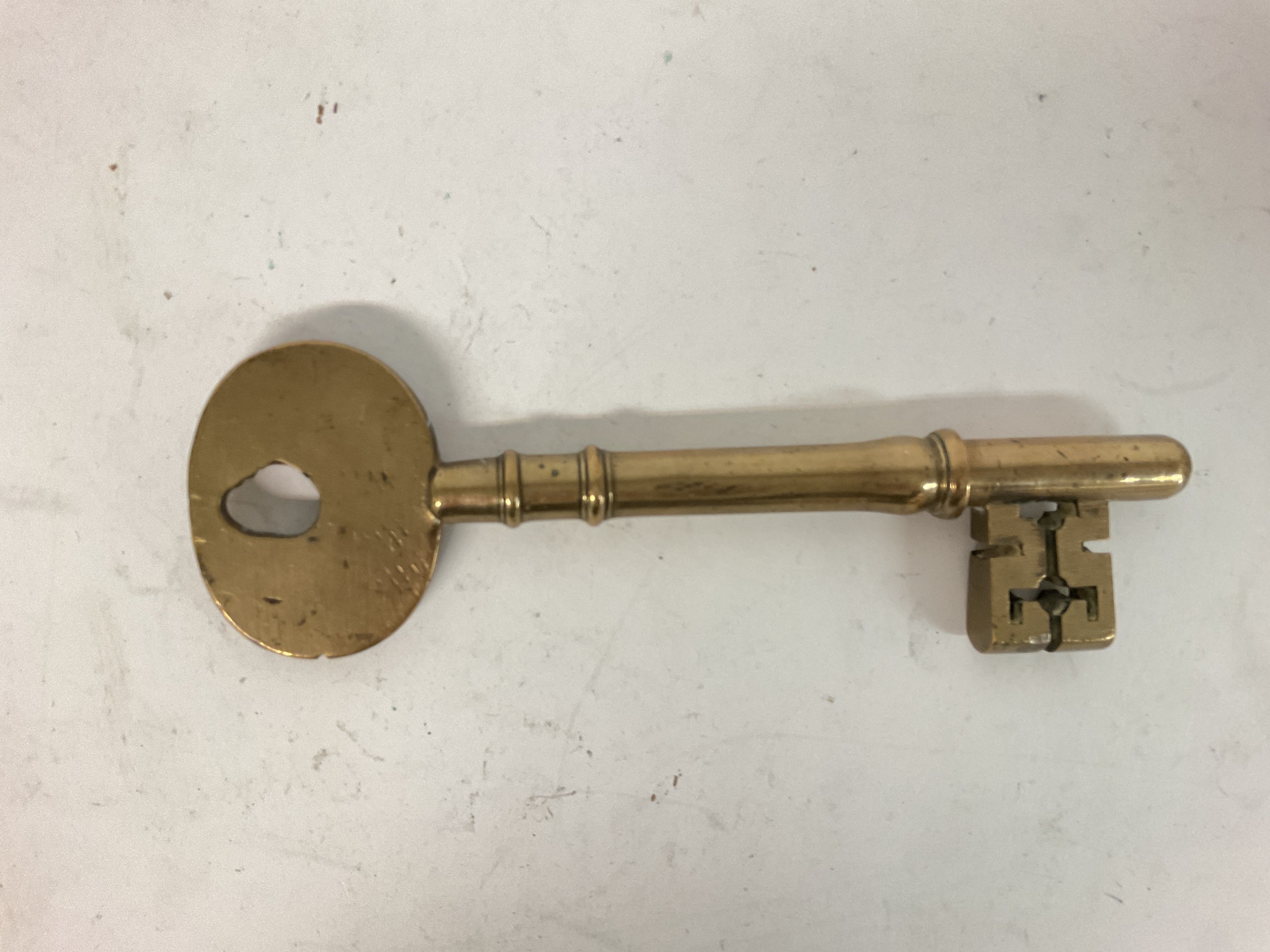 Large brass Victorian key marked â€˜key from Dartm - Image 2 of 4