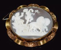 Victorian brooch set with a cameo depicting cherubs and lions, 6.5 x 5.8cm
