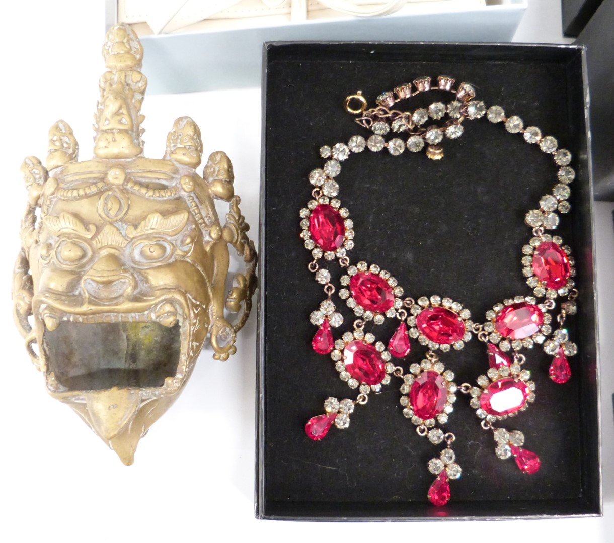 A collection of jewellery and watches including Emporio Armani watches, vintage brooches, 9ct gold - Image 2 of 7