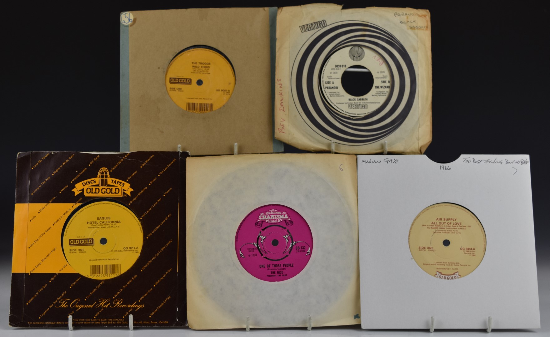 Approximately 60 singles mostly 1960s - Image 3 of 3