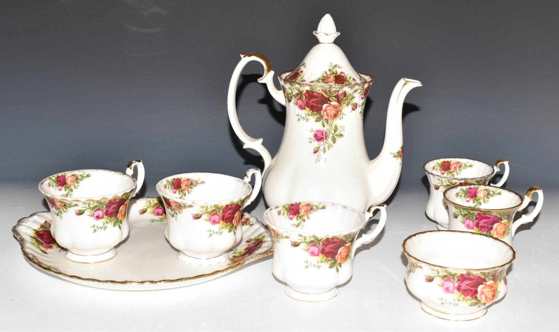 Royal Albert Old Country Roses coffee set, tallest 24cm - Image 2 of 3