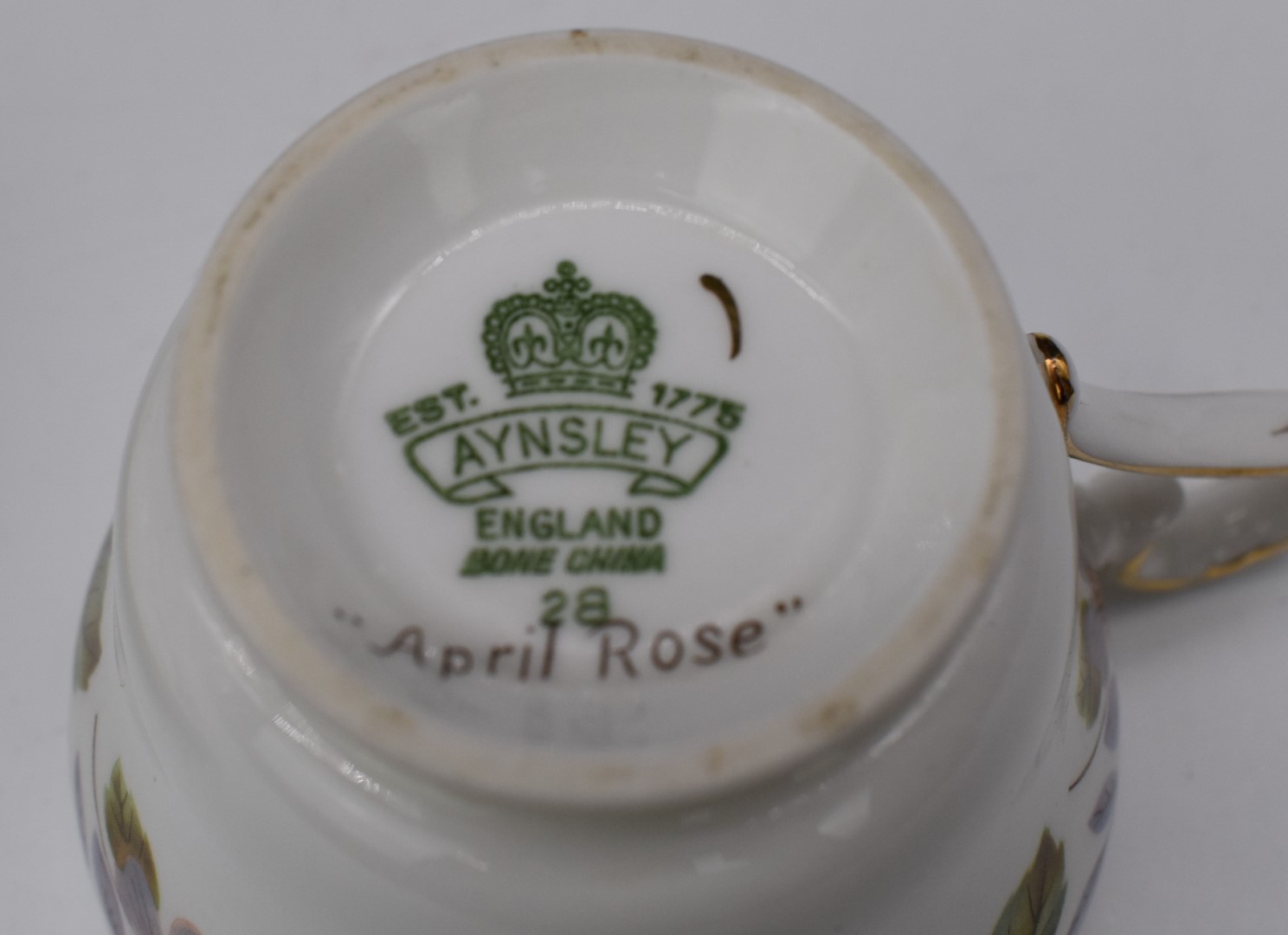 Fourteen pieces of Aynsley teaware decorated in the April Rose pattern - Image 2 of 2
