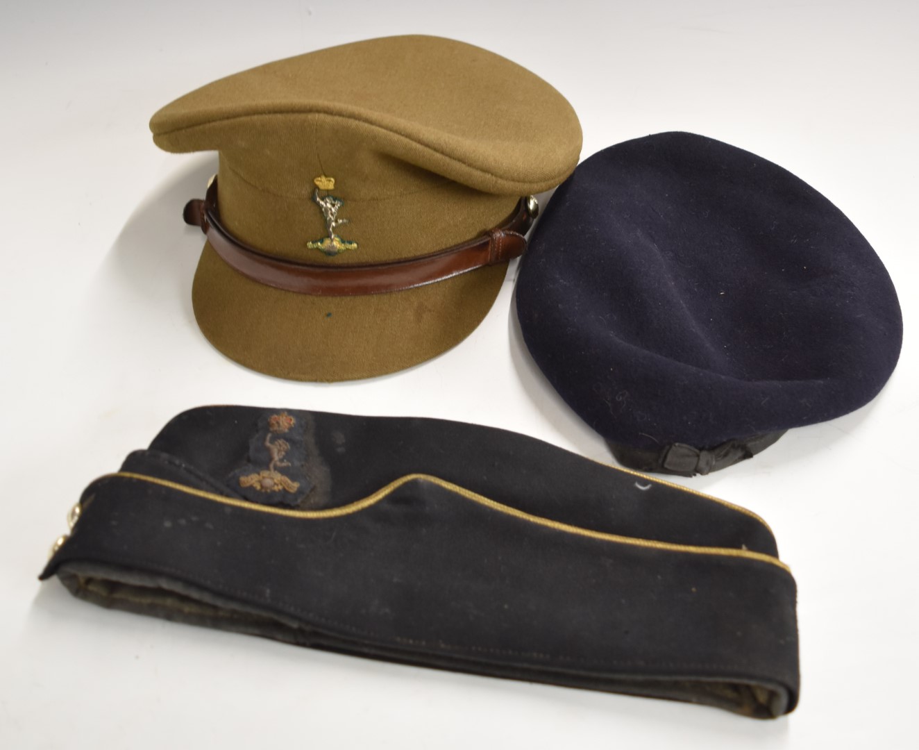 British Army Royal Signals officer's khaki field cap, beret and side hat attributed to Major B H - Image 2 of 9