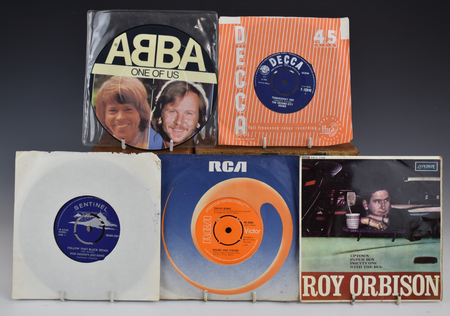 Approximately 300 singles mostly 1960s