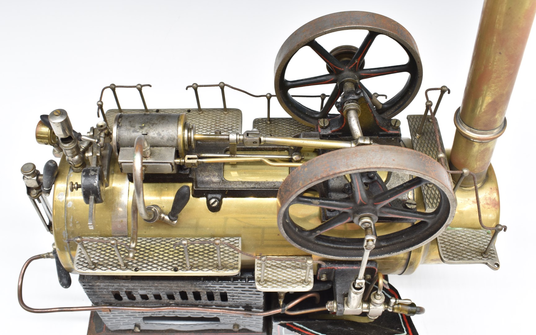 Doll model 520 overtype live steam engine with single cylinder, with twin fly wheels, lever safety - Image 5 of 7