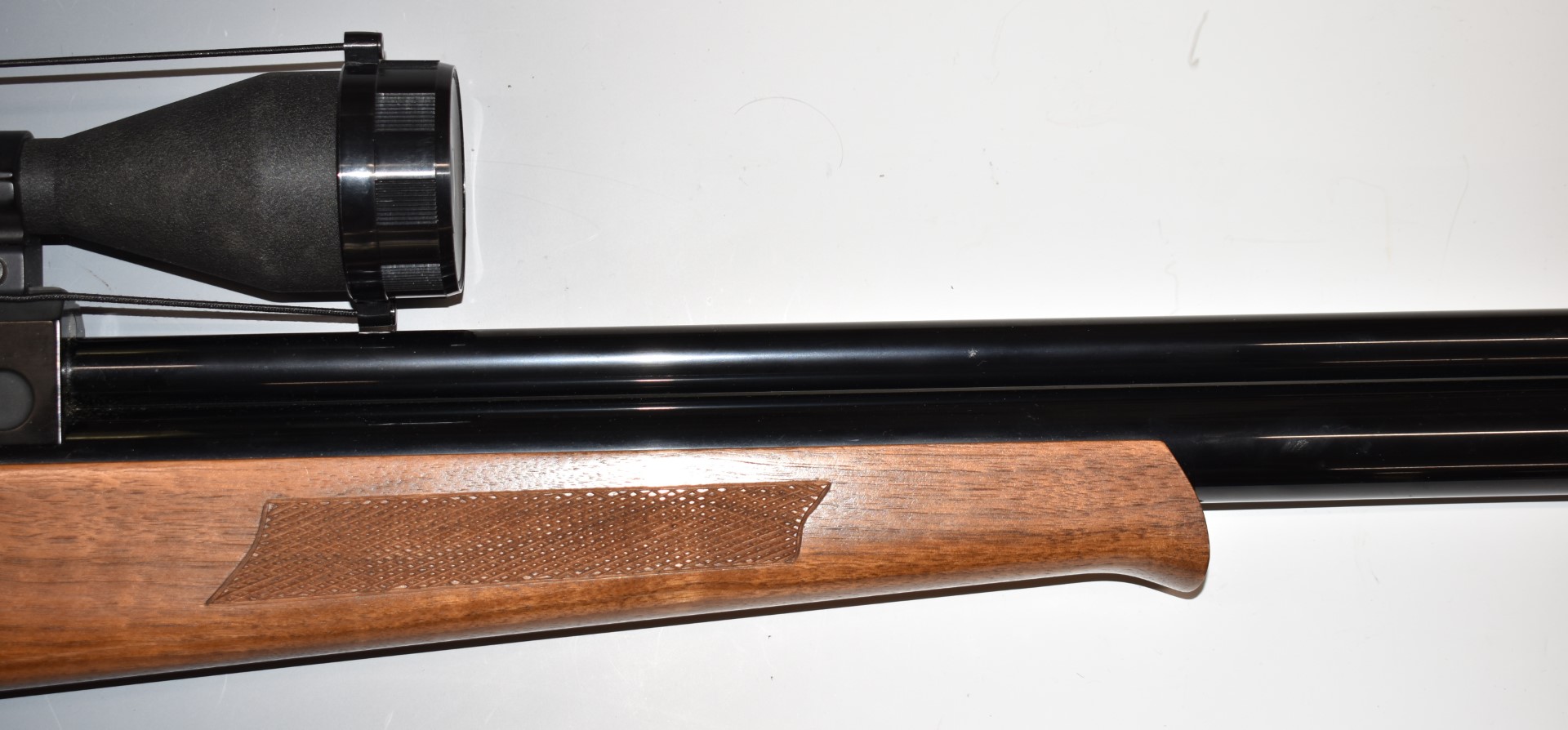 Ripley Rifles XL9 .22 PCP air rifle with nine shot magazine, chequered semi-pistol grip and - Image 5 of 10