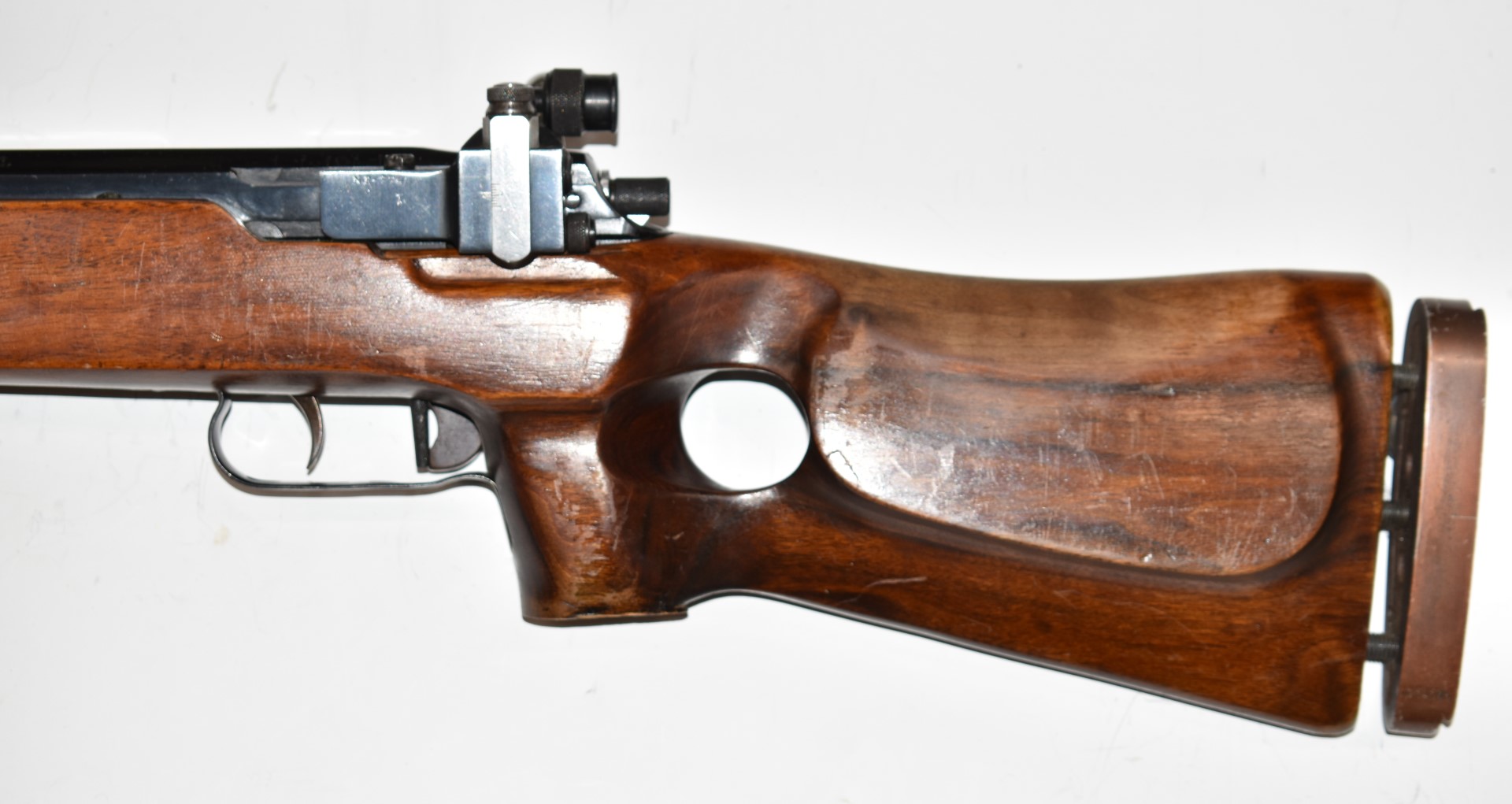 Vostok MU-12 .22 bolt-action target rifle with thumb hole grip, chequered forend, raised cheek - Image 8 of 15
