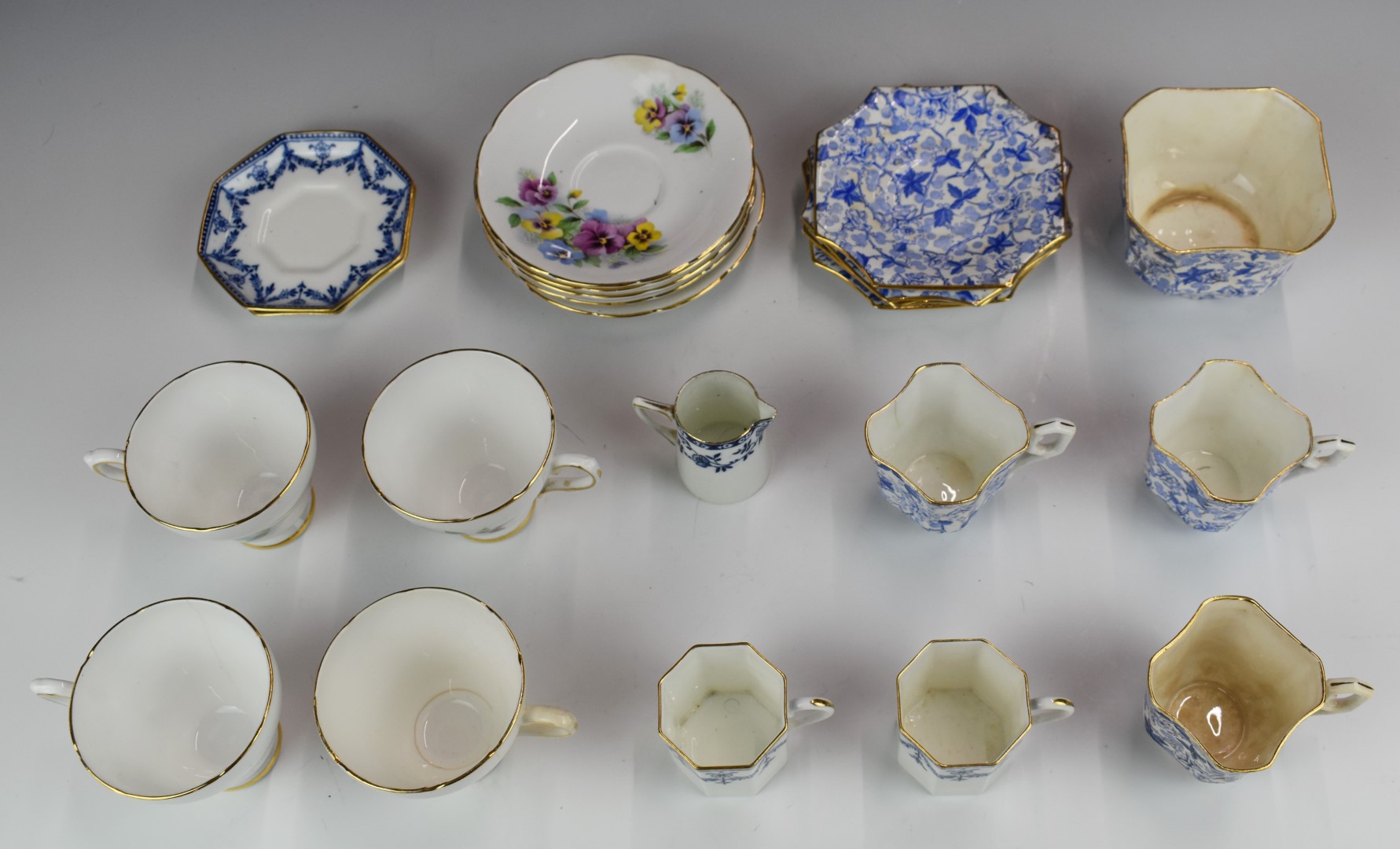 Small collection of Foley teaware, Wedgwood tea and coffee ware etc - Bild 2 aus 3