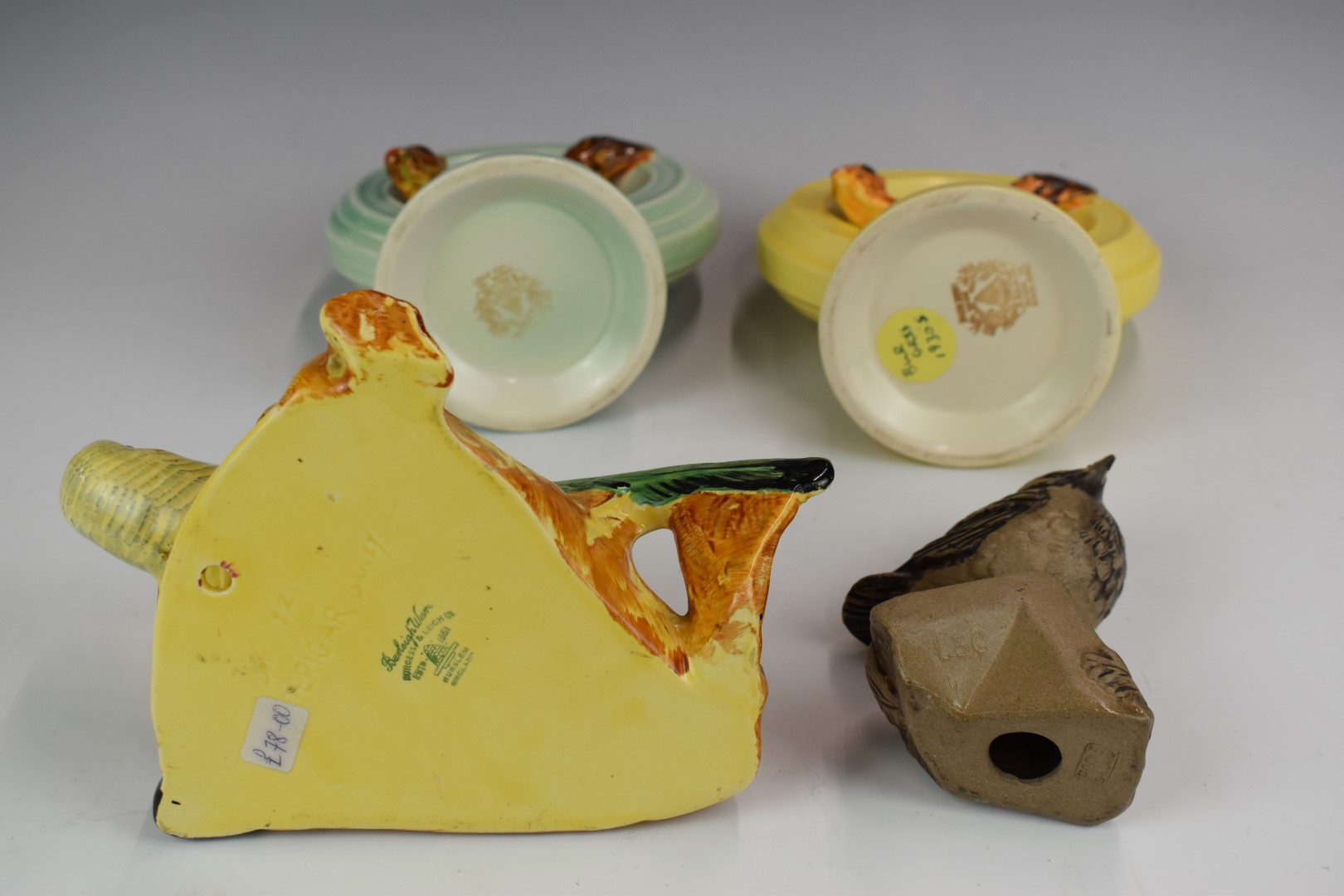 Two Burleigh Ware squirrel flower frogs, budgie wall pocket and a Poole pottery bird, tallest 20cm - Bild 2 aus 2