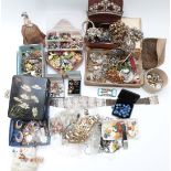 A collection of jewellery including silver chain, yellow metal chain, paste set tiara, Coro