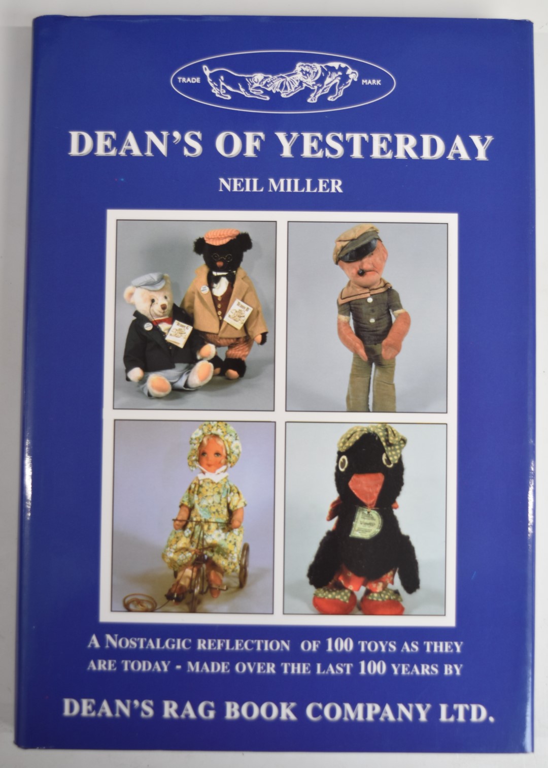 Forty-four Teddy bear related books including The Dean's Rag Book Company The First 100 Years and - Bild 5 aus 5
