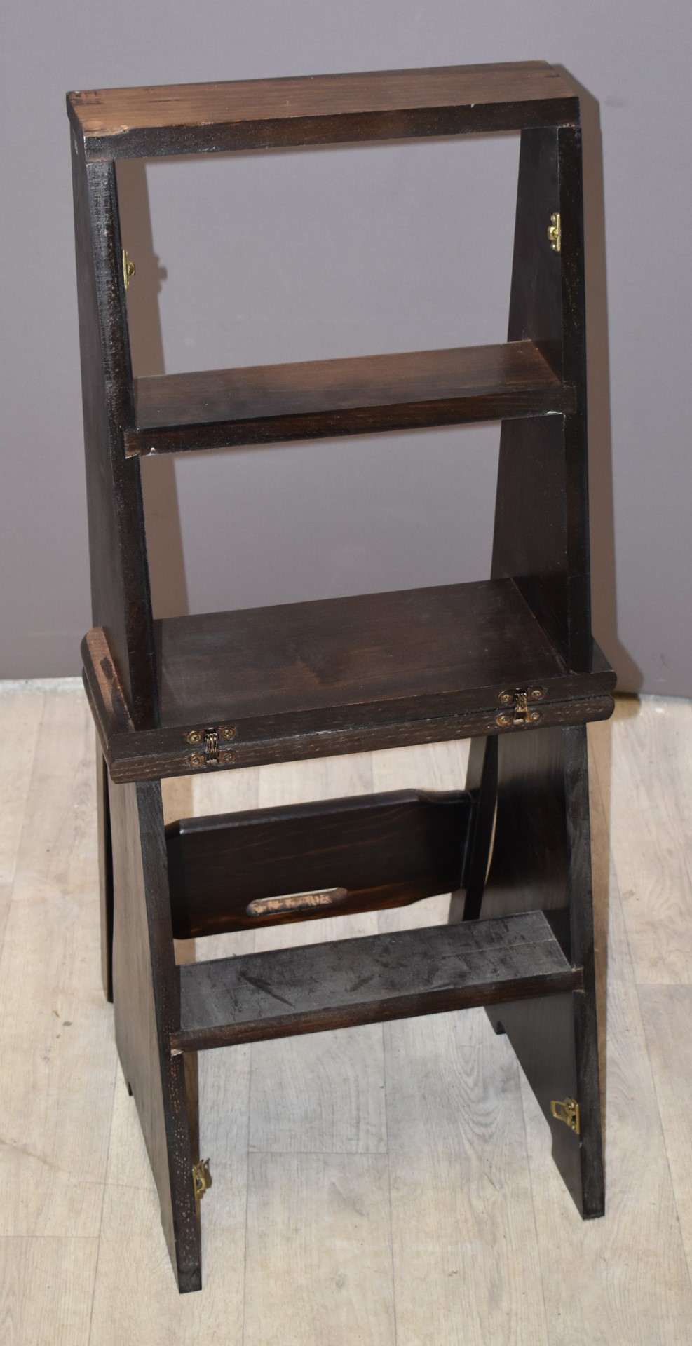 Stained wood metamorphic library steps or chair, height of top step 92cm - Image 3 of 3