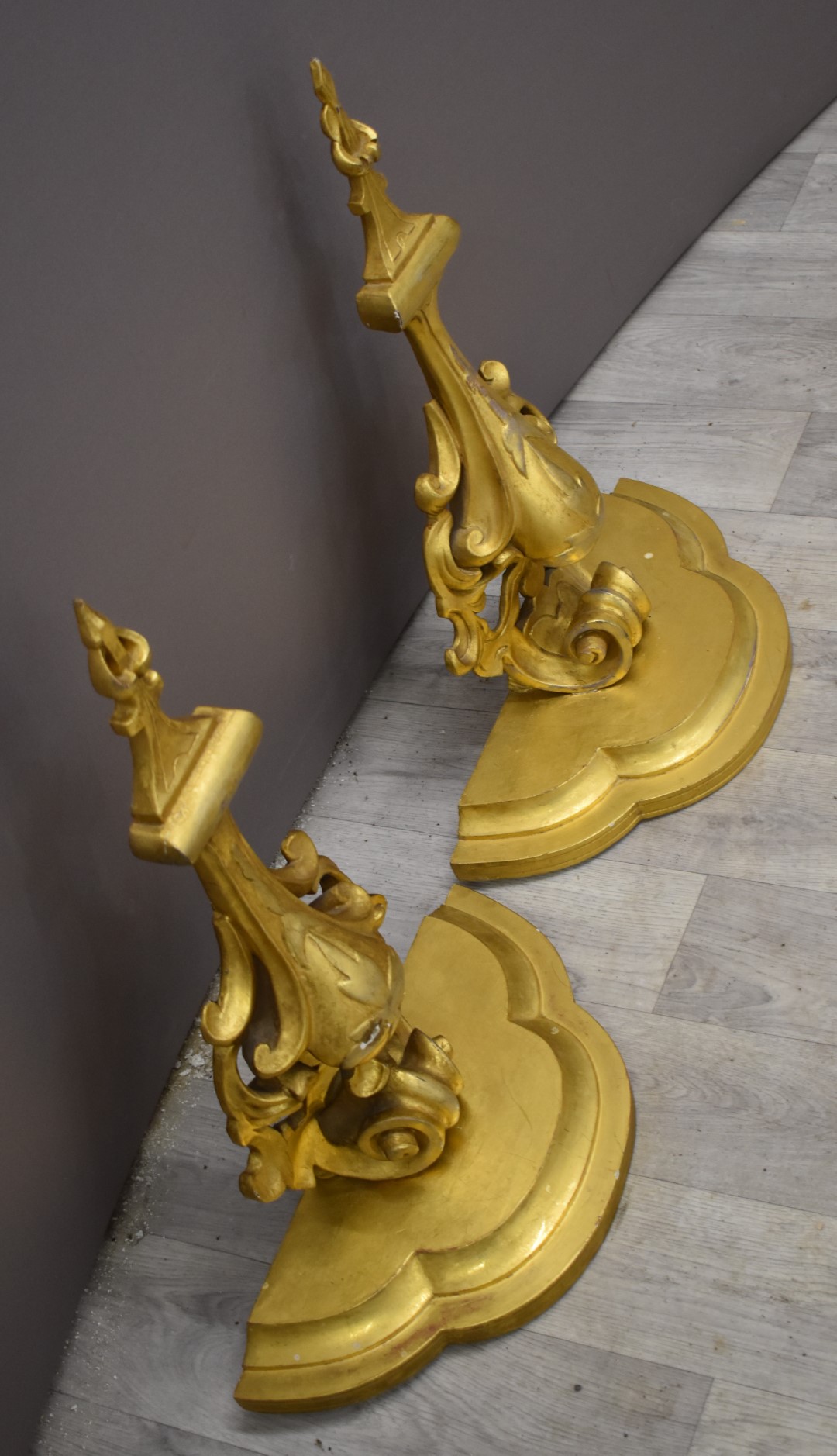 Pair of ornate giltwood pier brackets, W41 x D20 x H63cm - Image 2 of 4