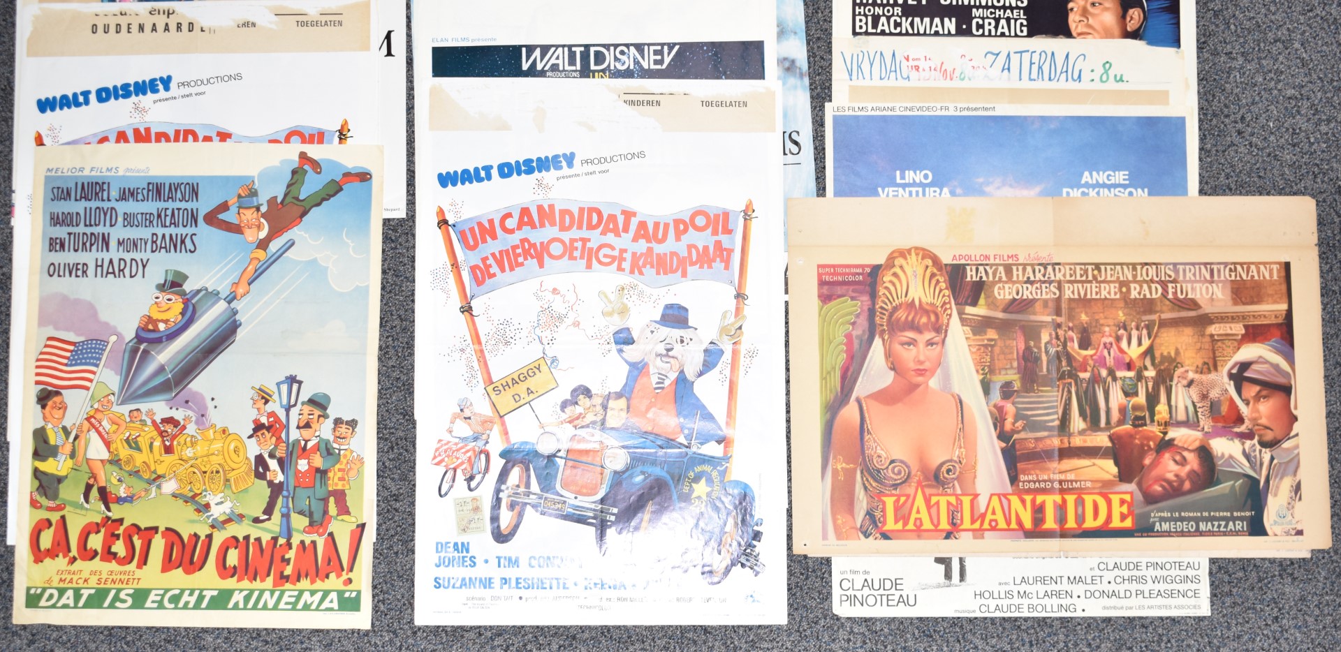 Twenty three mainly Belgian cinema posters, Warner Bros, Walt Disney, Paramount etc, largest 60 x - Bild 2 aus 7