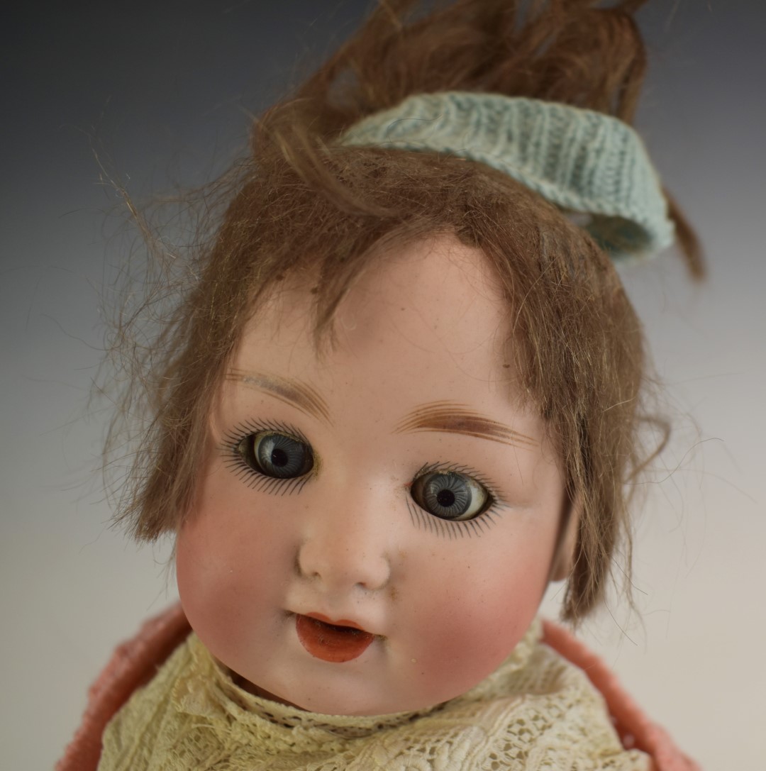 Schutzmeister & Quendt bisque headed doll with weighted blue eyes, open mouth, brown hair and - Bild 2 aus 6