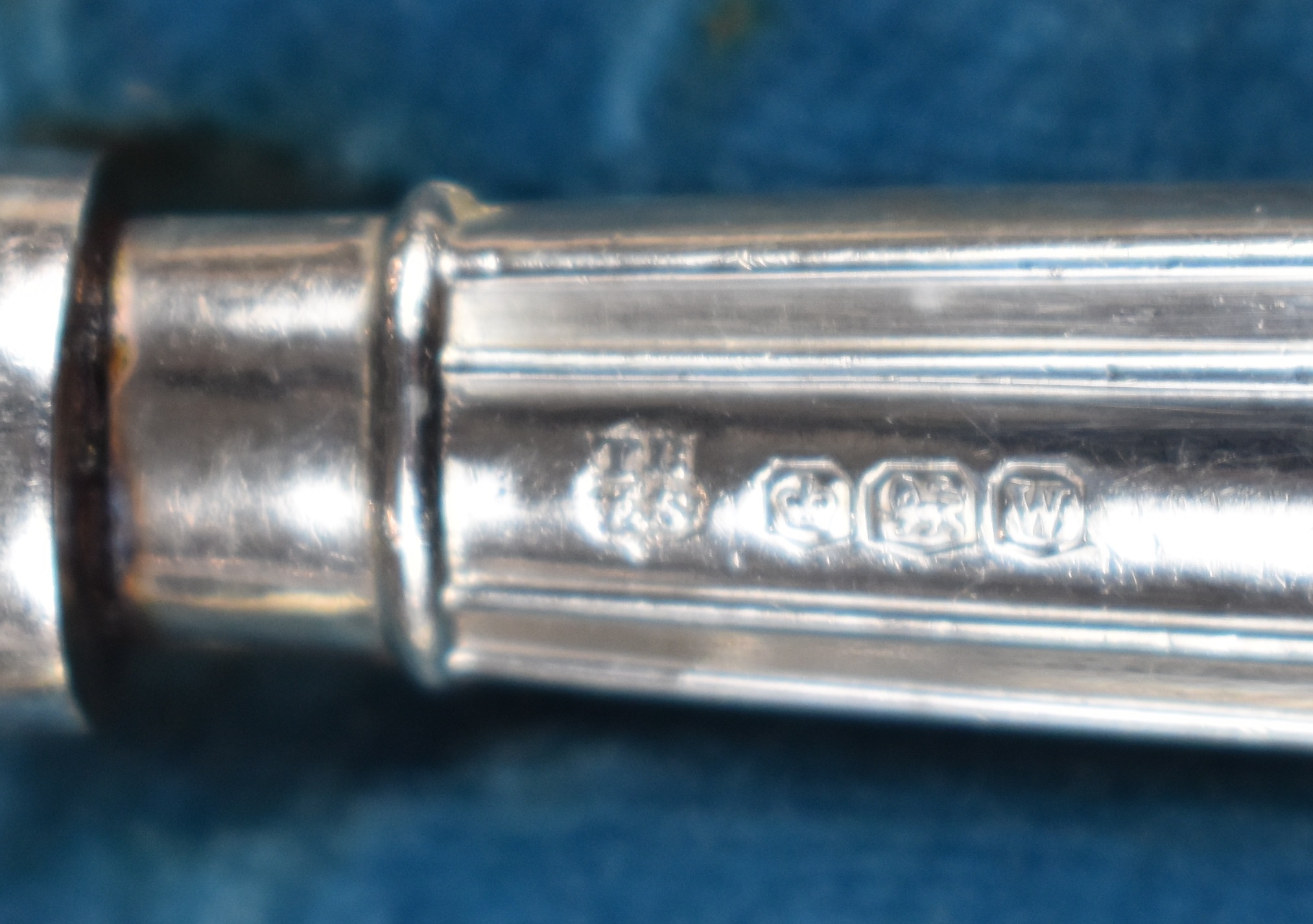 Cased set of hallmarked silver handled cake knives, together with a pair of Walker & Hall silver - Image 3 of 7