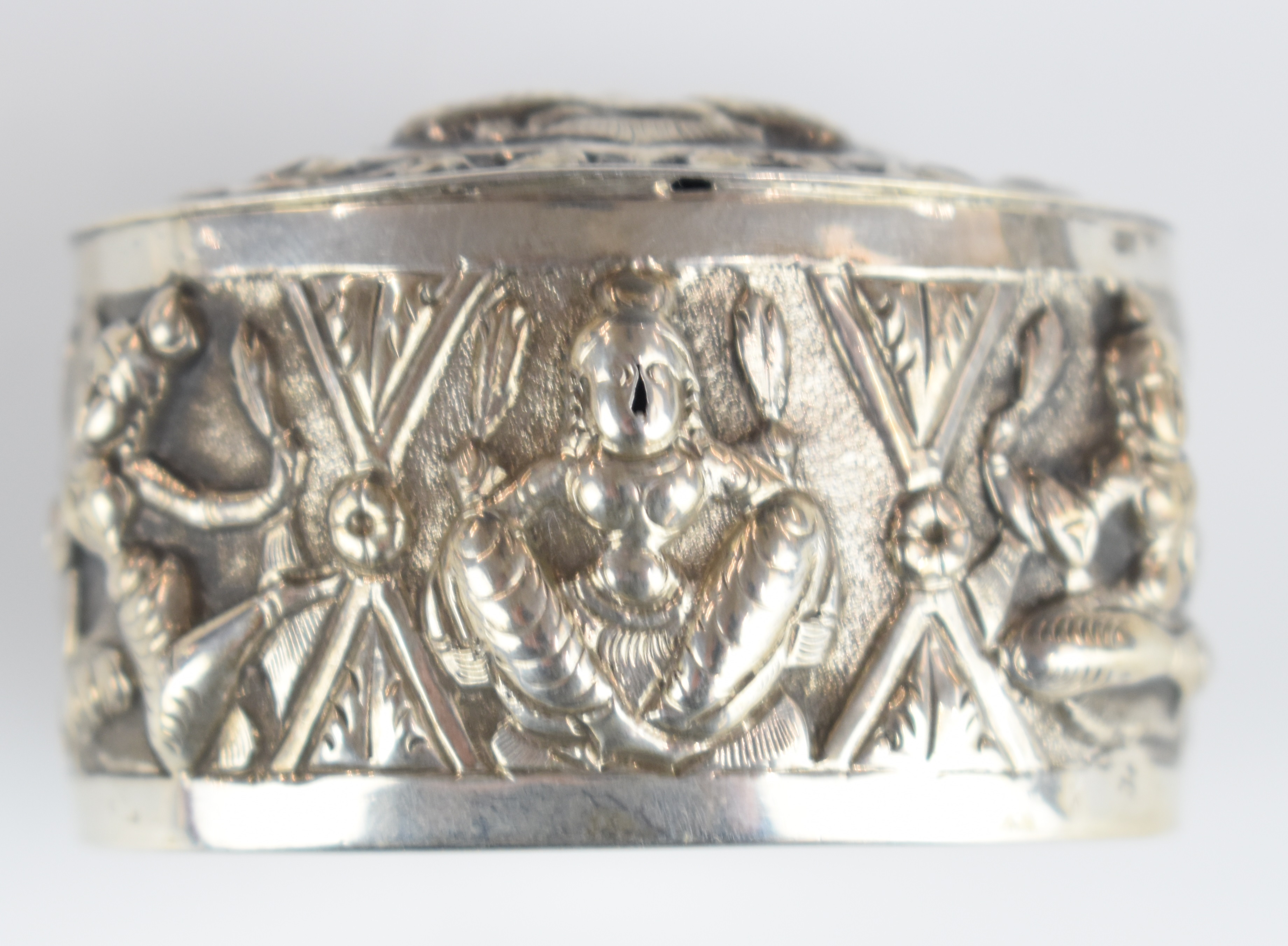Silver bowl marked 830, width 10cm, Burmese or similar silver pot decorated with deities and a Dutch - Image 5 of 7