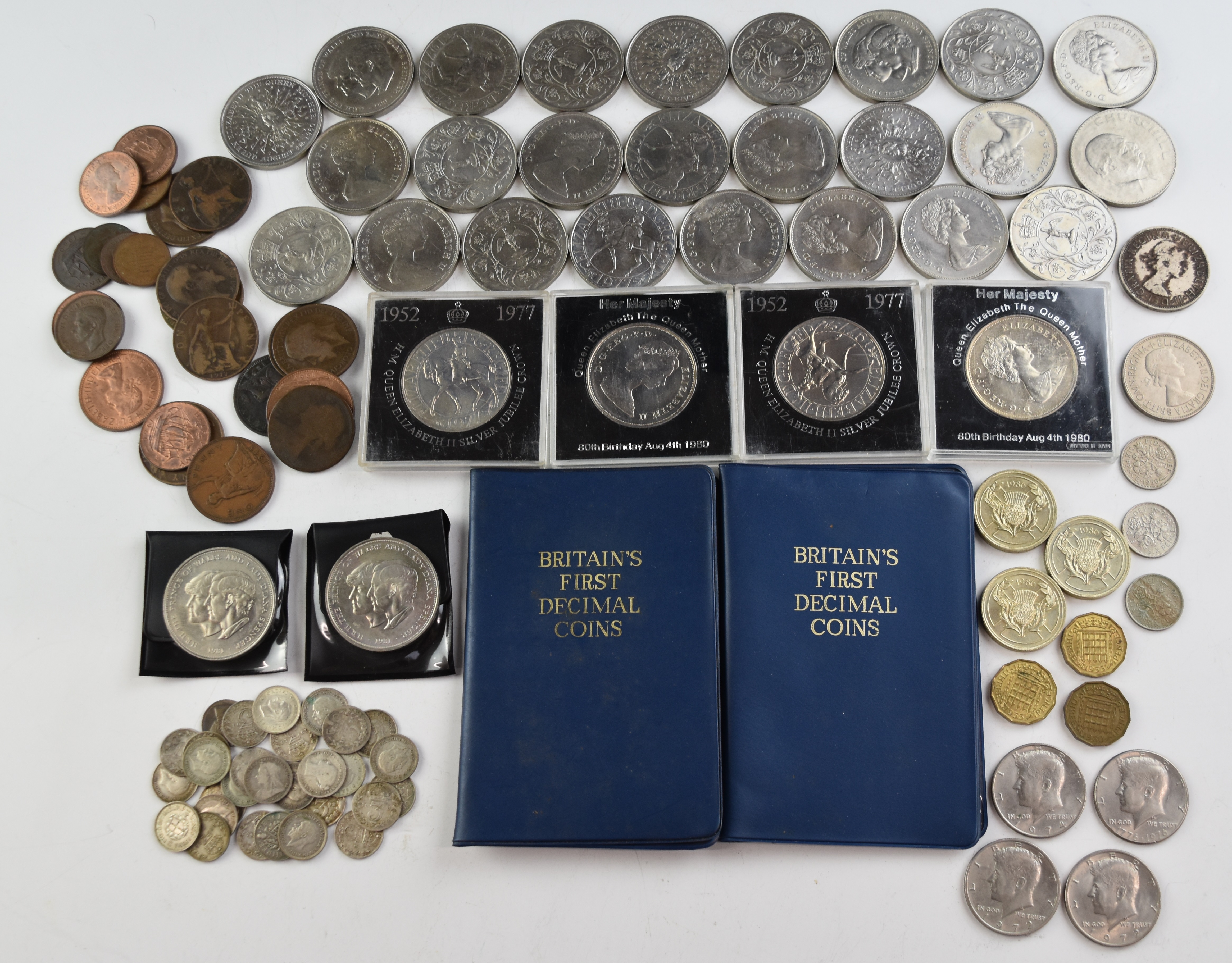 Vintage cash box containing modern crowns, £2 coins, Kennedy half dollars and approximately 41g of